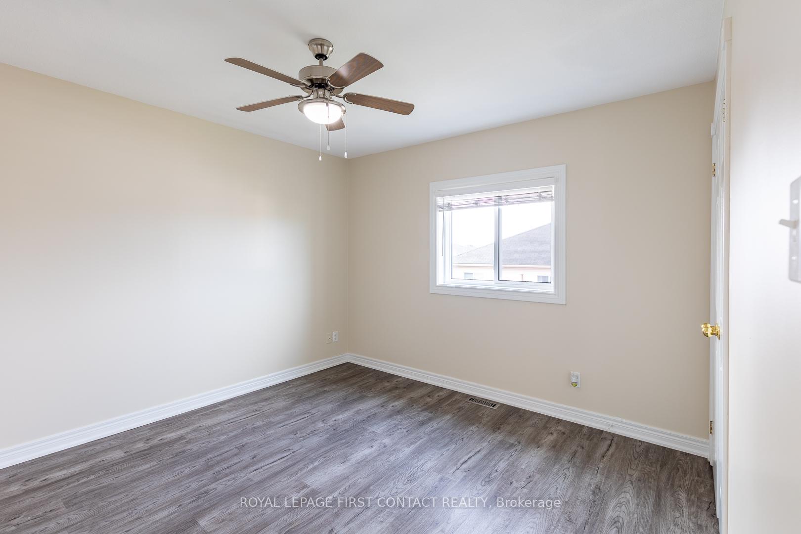 Photo 12 of Unit UPPER, 66 Downing Crescent, Barrie, Holly — HOMEH