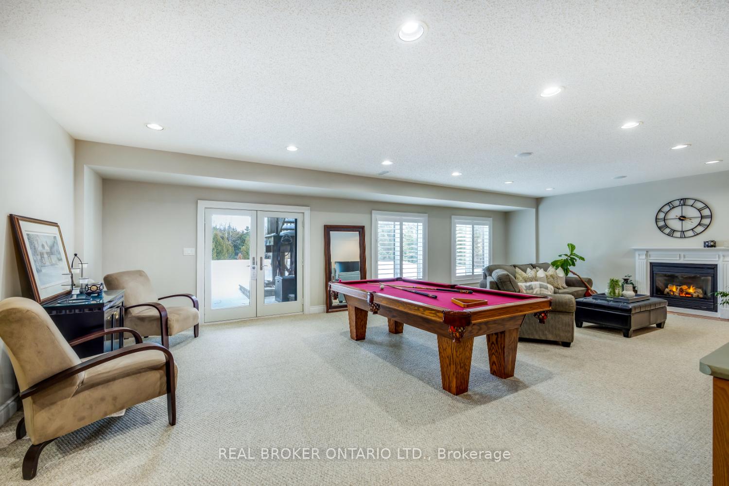 Photo 13 of 23 Venton Court, Clarington, Rural Clarington — HOMEH