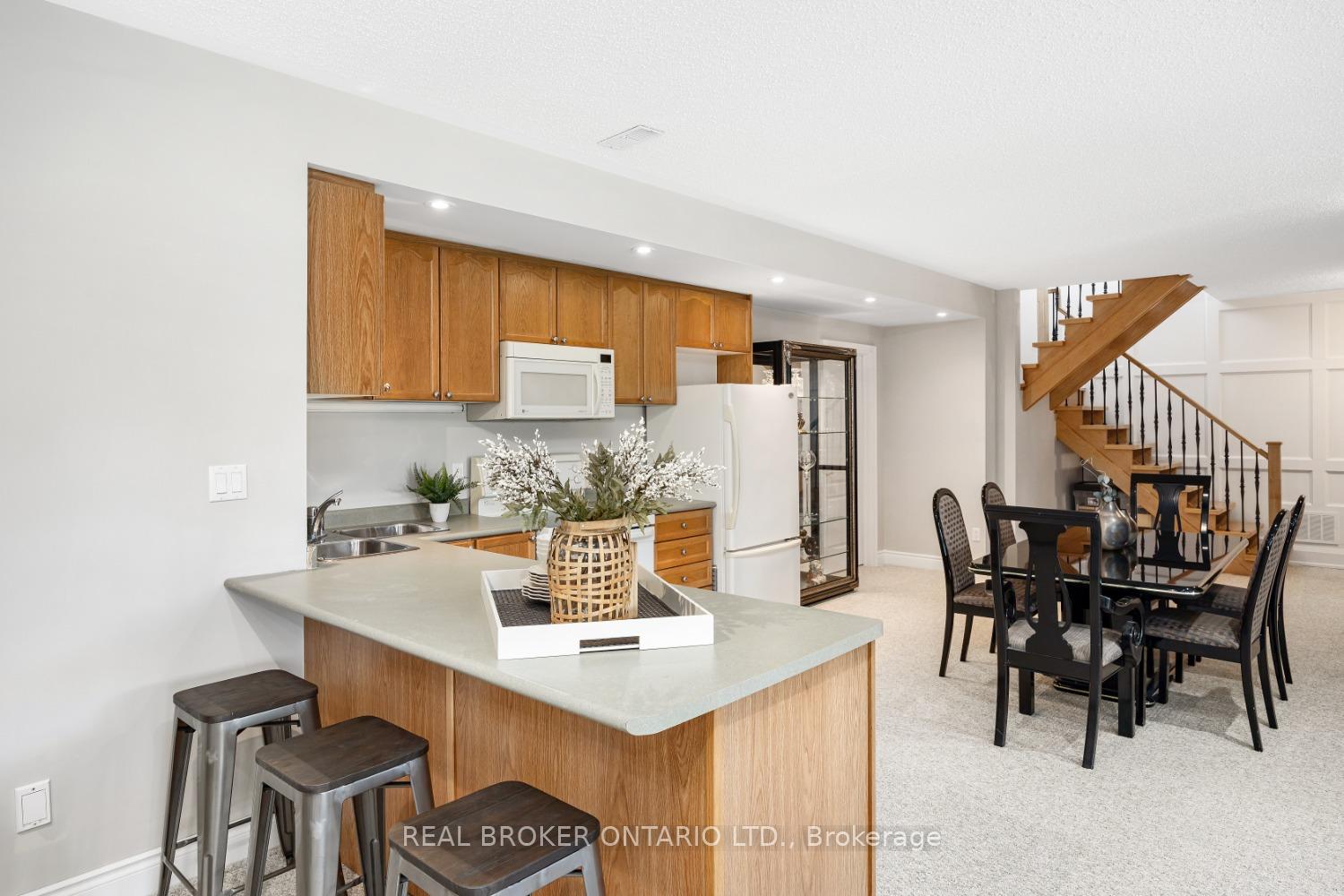 Photo 18 of 23 Venton Court, Clarington, Rural Clarington — HOMEH