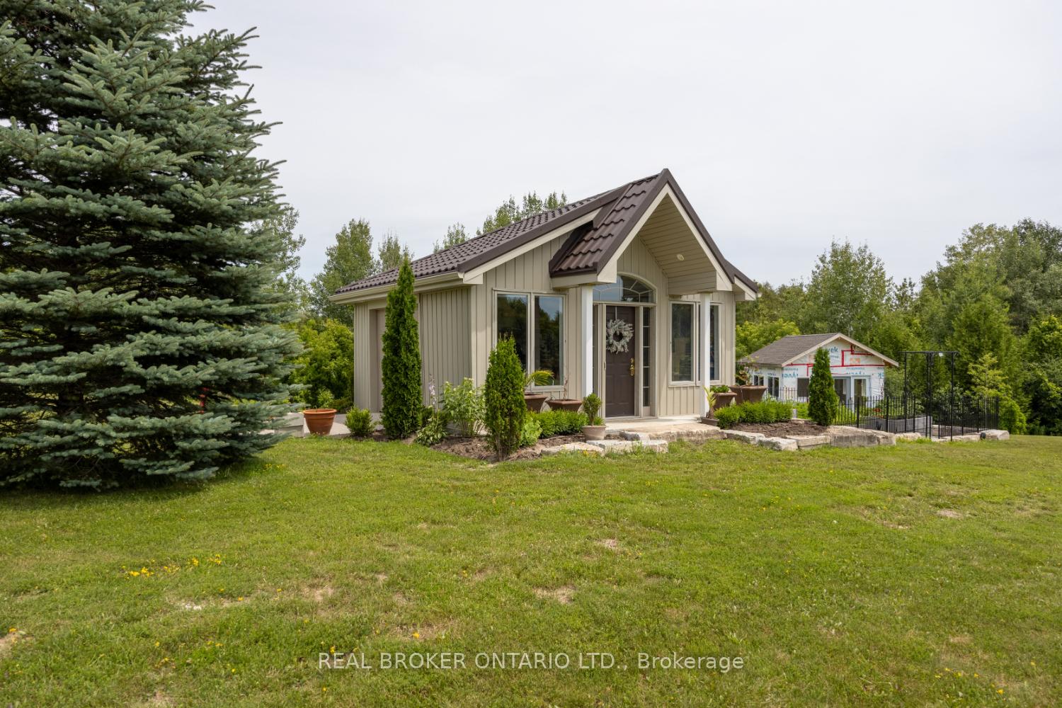 Photo 20 of 23 Venton Court, Clarington, Rural Clarington — HOMEH
