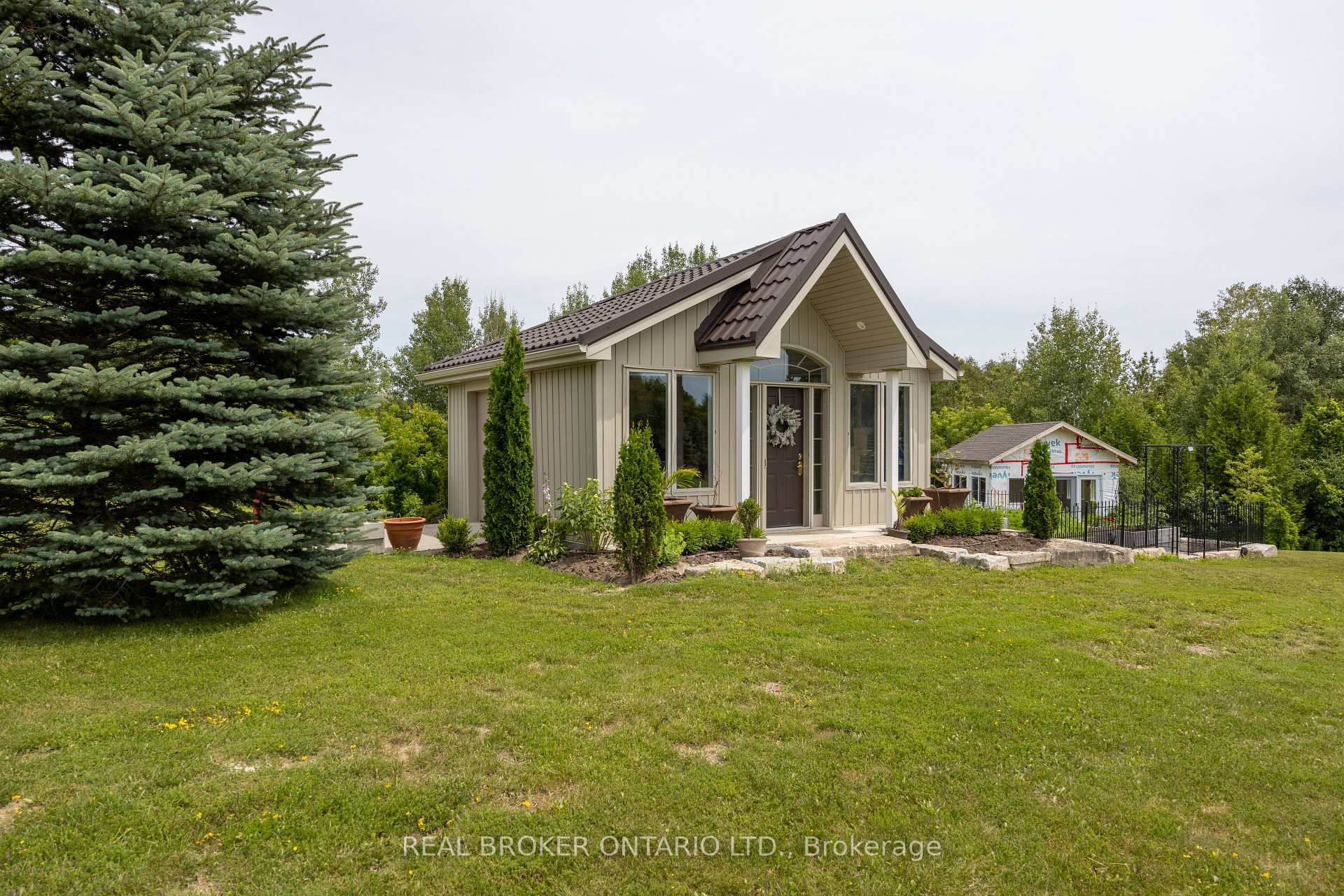 Photo 23 of 23 Venton Court, Clarington, Rural Clarington — HOMEH