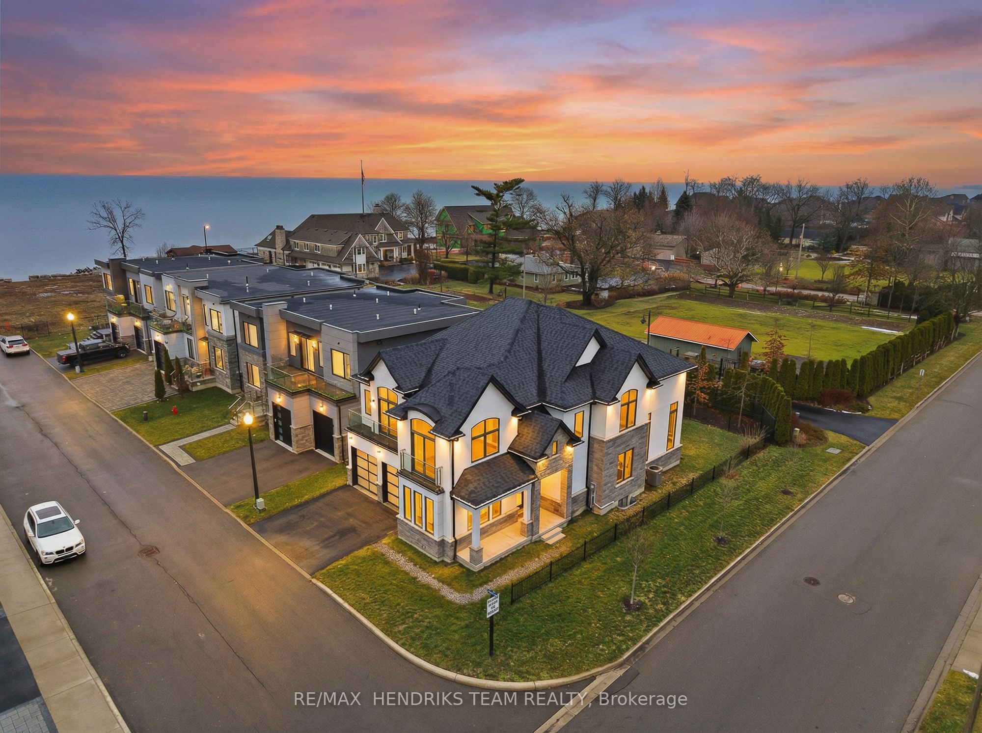 Photo 79 of 39 Sunrow Gate, Hamilton, Lakeshore — HOMEH