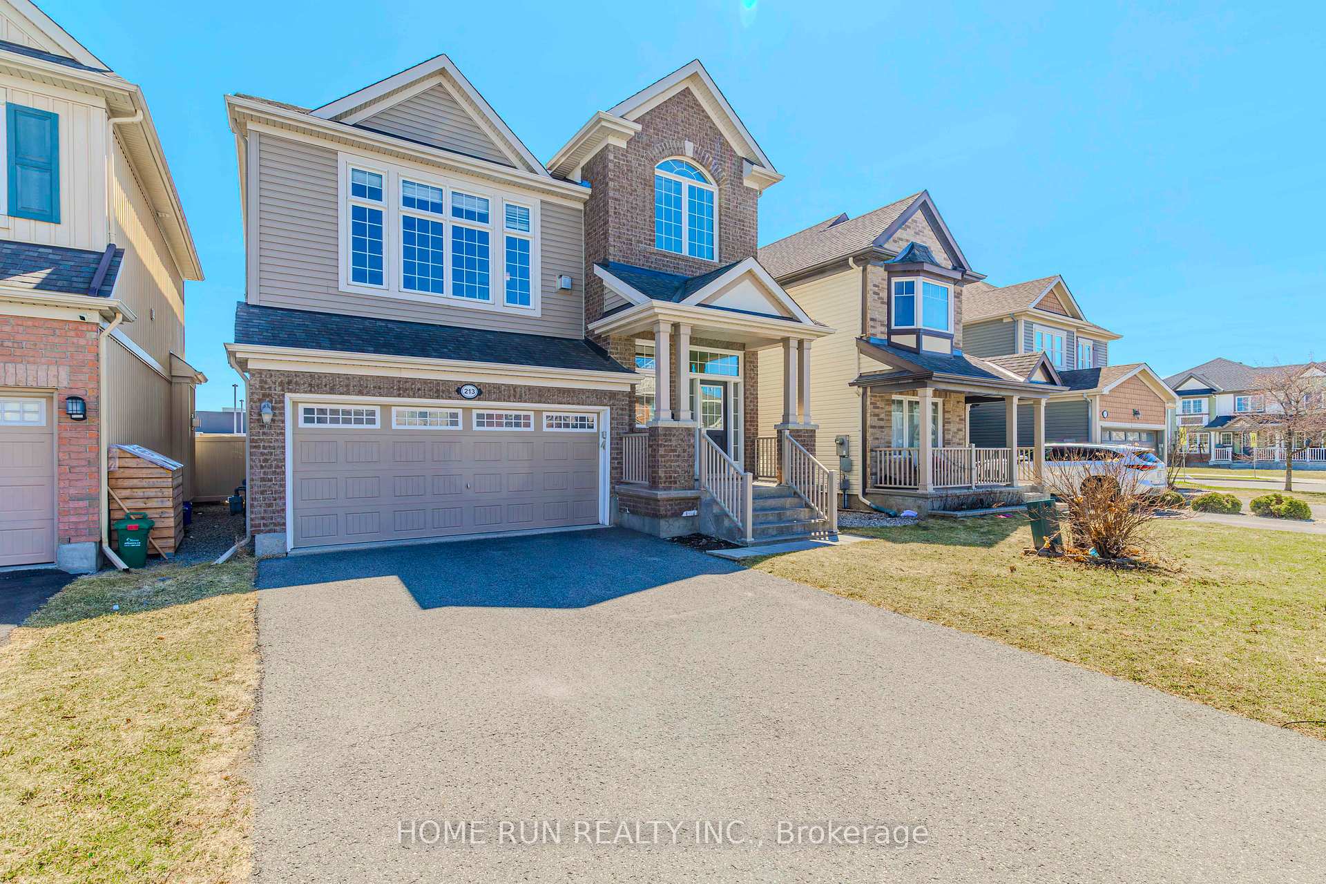 Photo 2 of 213 Dutchmans Way, Ottawa, Barrhaven - Half Moon Bay — HOMEH