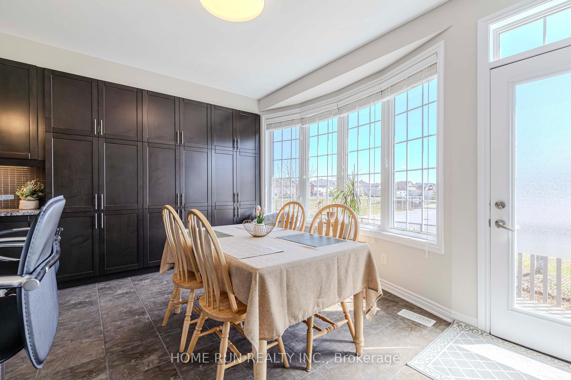 Photo 15 of 213 Dutchmans Way, Ottawa, Barrhaven - Half Moon Bay — HOMEH