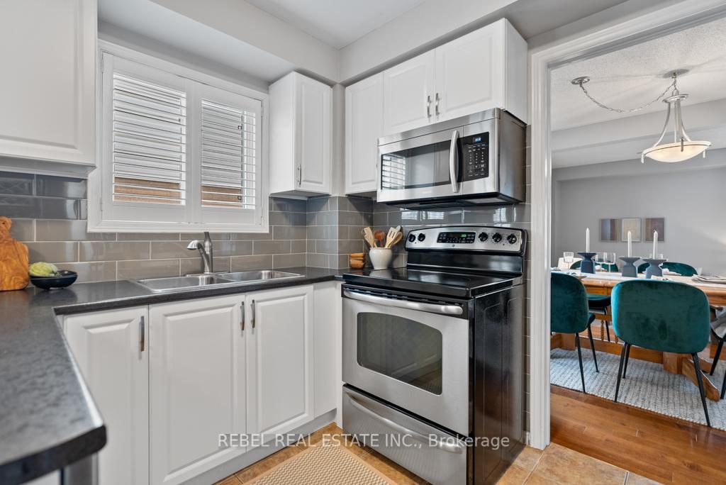 Photo 9 of 63 Moyse Drive, Clarington, Courtice — HOMEH