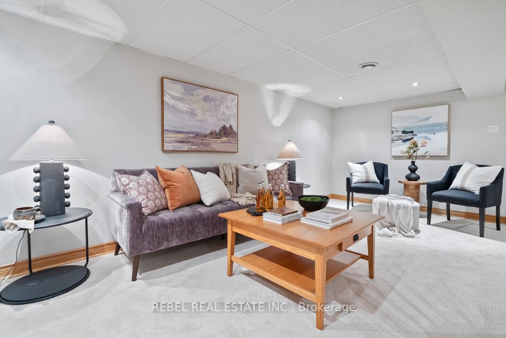 Photo 32 of 63 Moyse Drive, Clarington, Courtice — HOMEH