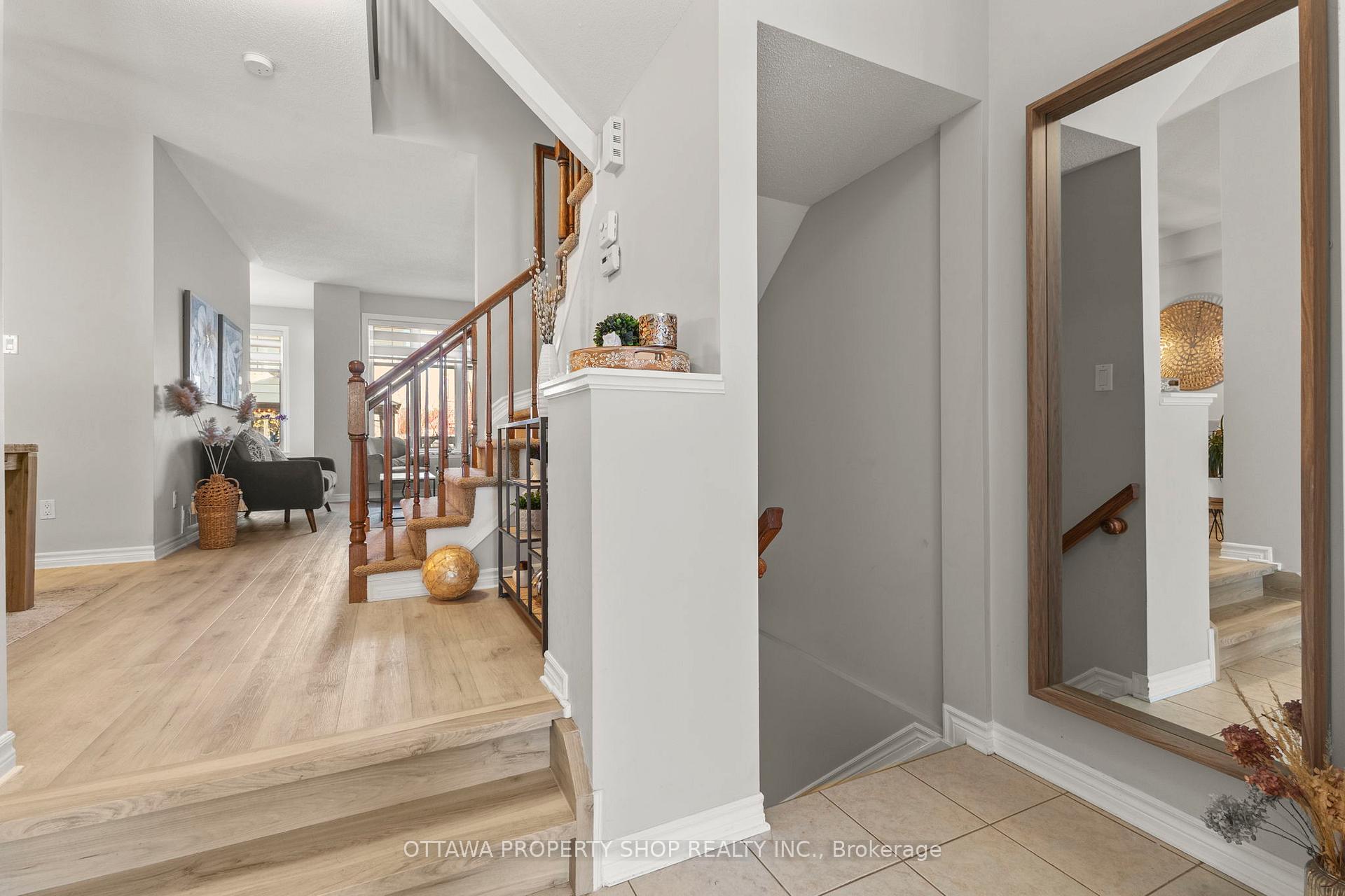 Photo 4 of 73 Selhurst Avenue, Ottawa, Barrhaven East — HOMEH