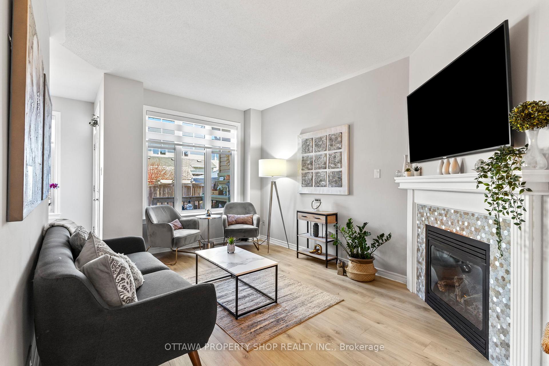 Photo 8 of 73 Selhurst Avenue, Ottawa, Barrhaven East — HOMEH