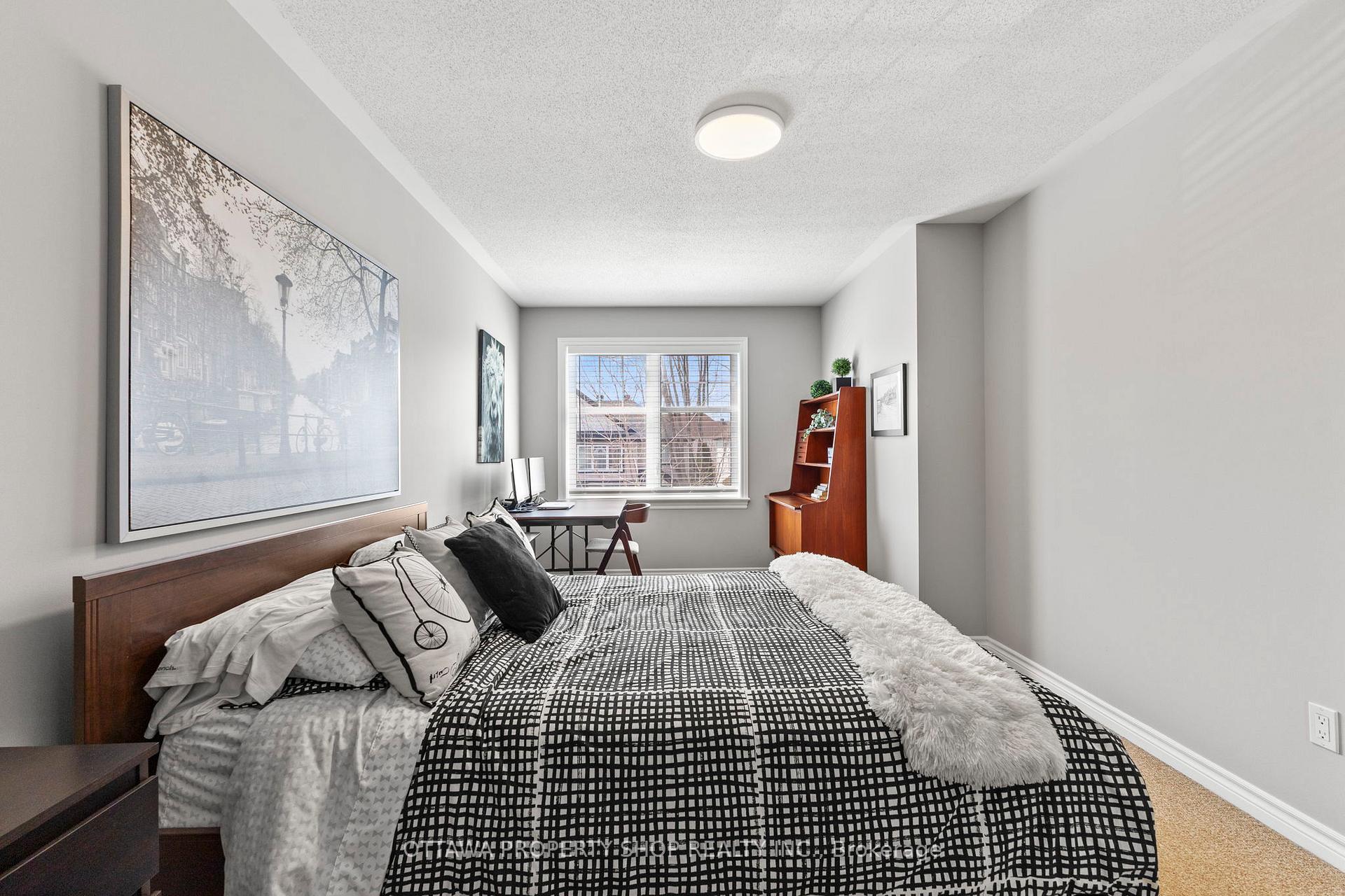 Photo 20 of 73 Selhurst Avenue, Ottawa, Barrhaven East — HOMEH