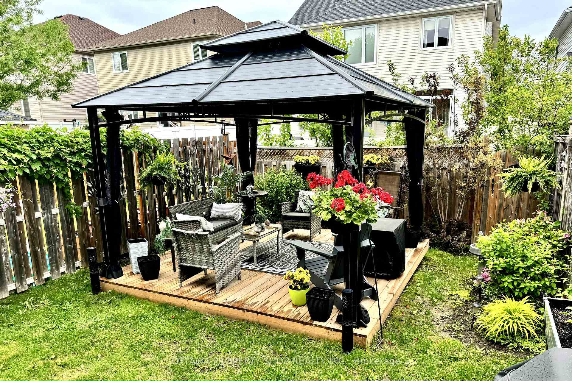Photo 27 of 73 Selhurst Avenue, Ottawa, Barrhaven East — HOMEH