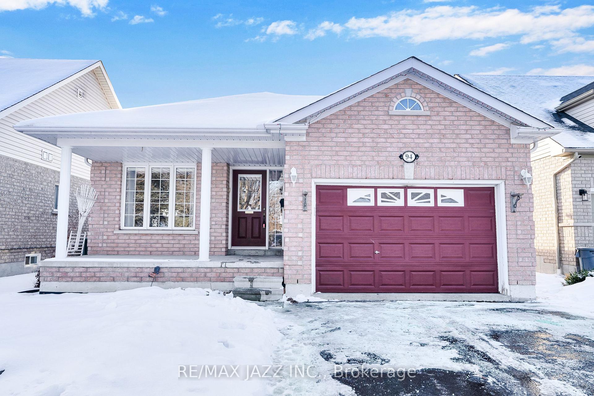 Photo 1 of 94 Bradshaw Street, Clarington, Bowmanville — HOMEH