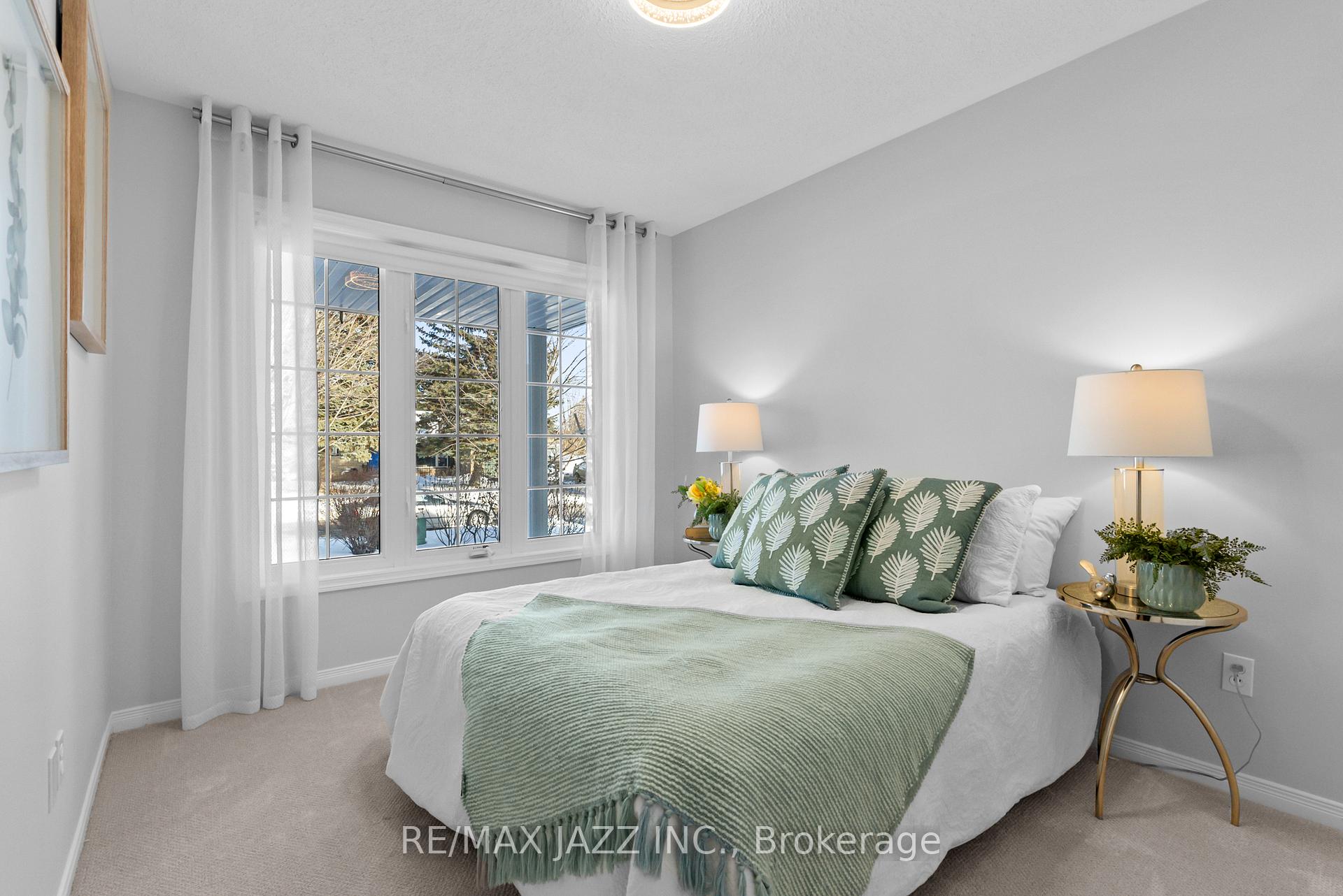 Photo 22 of 94 Bradshaw Street, Clarington, Bowmanville — HOMEH