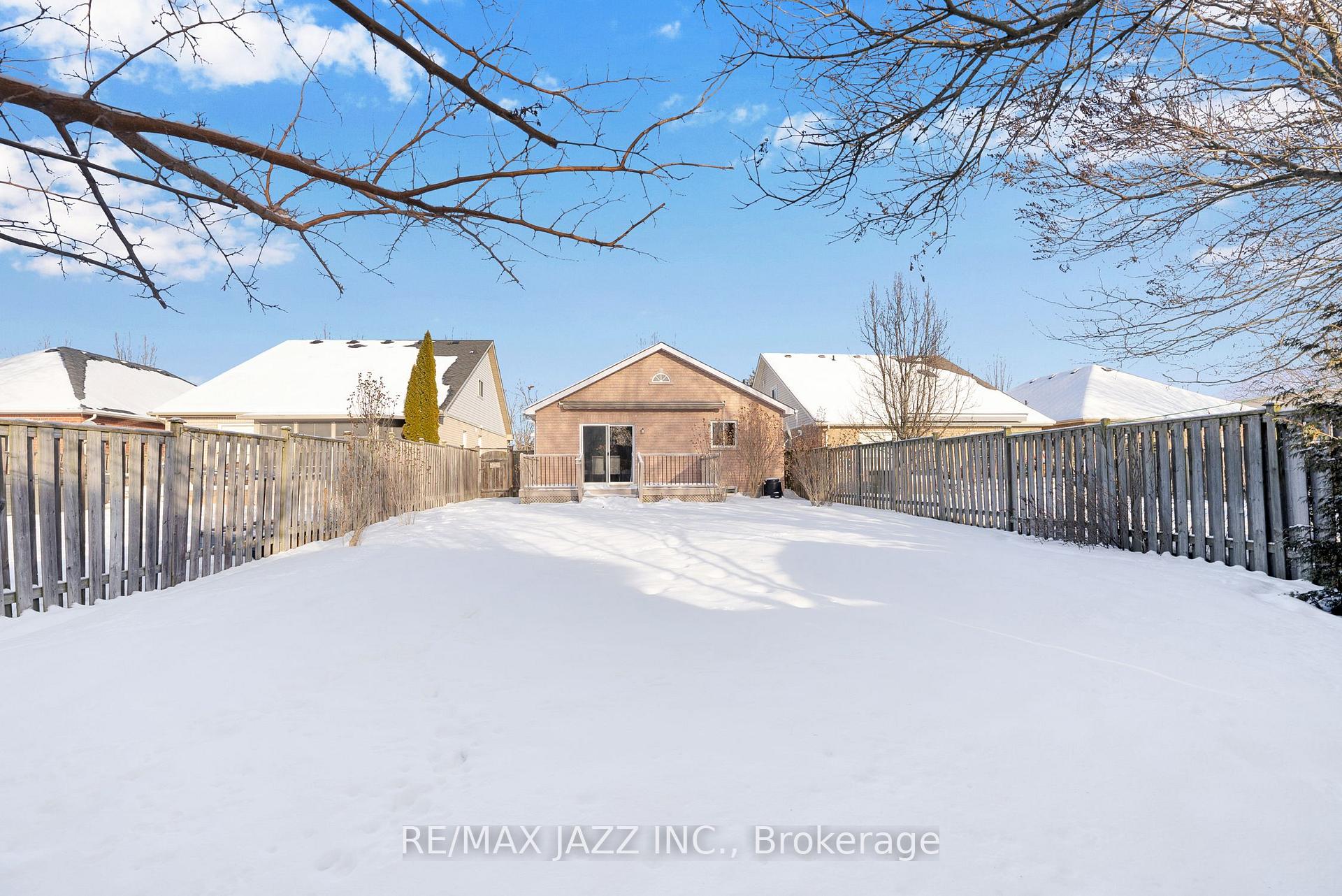 Photo 32 of 94 Bradshaw Street, Clarington, Bowmanville — HOMEH