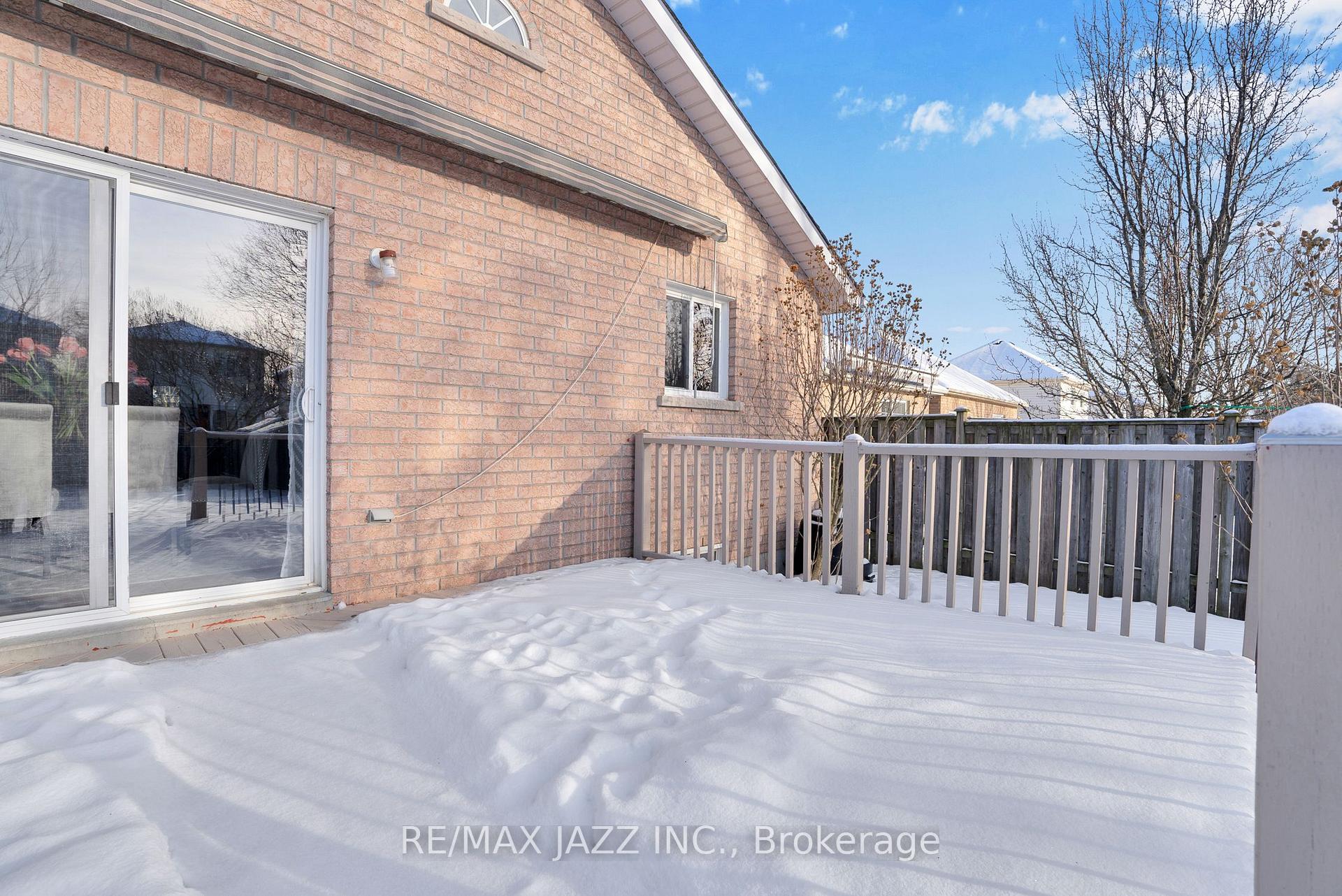 Photo 34 of 94 Bradshaw Street, Clarington, Bowmanville — HOMEH