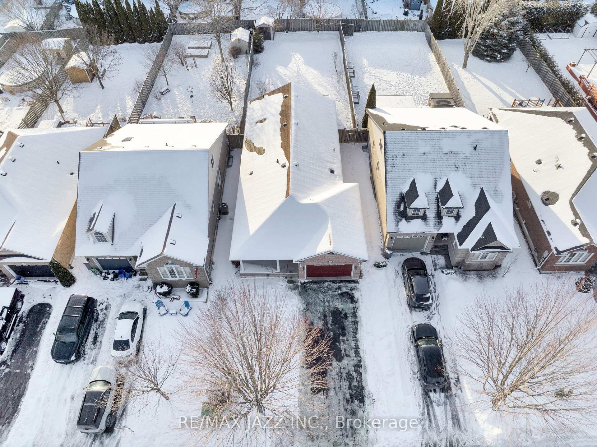 Photo 38 of 94 Bradshaw Street, Clarington, Bowmanville — HOMEH