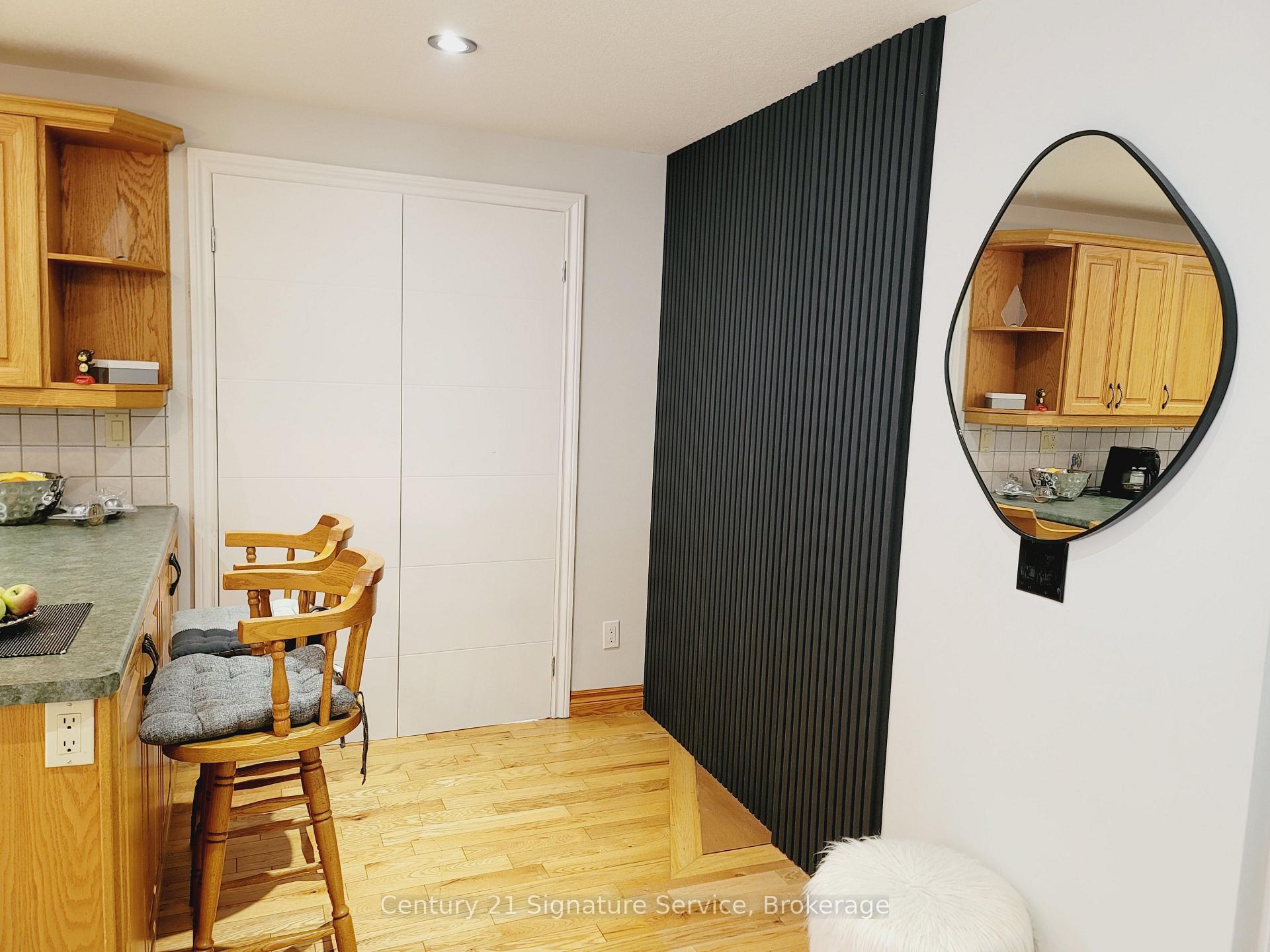 Photo 4 of 1127 Bleiler Street, Cambridge — HOMEH