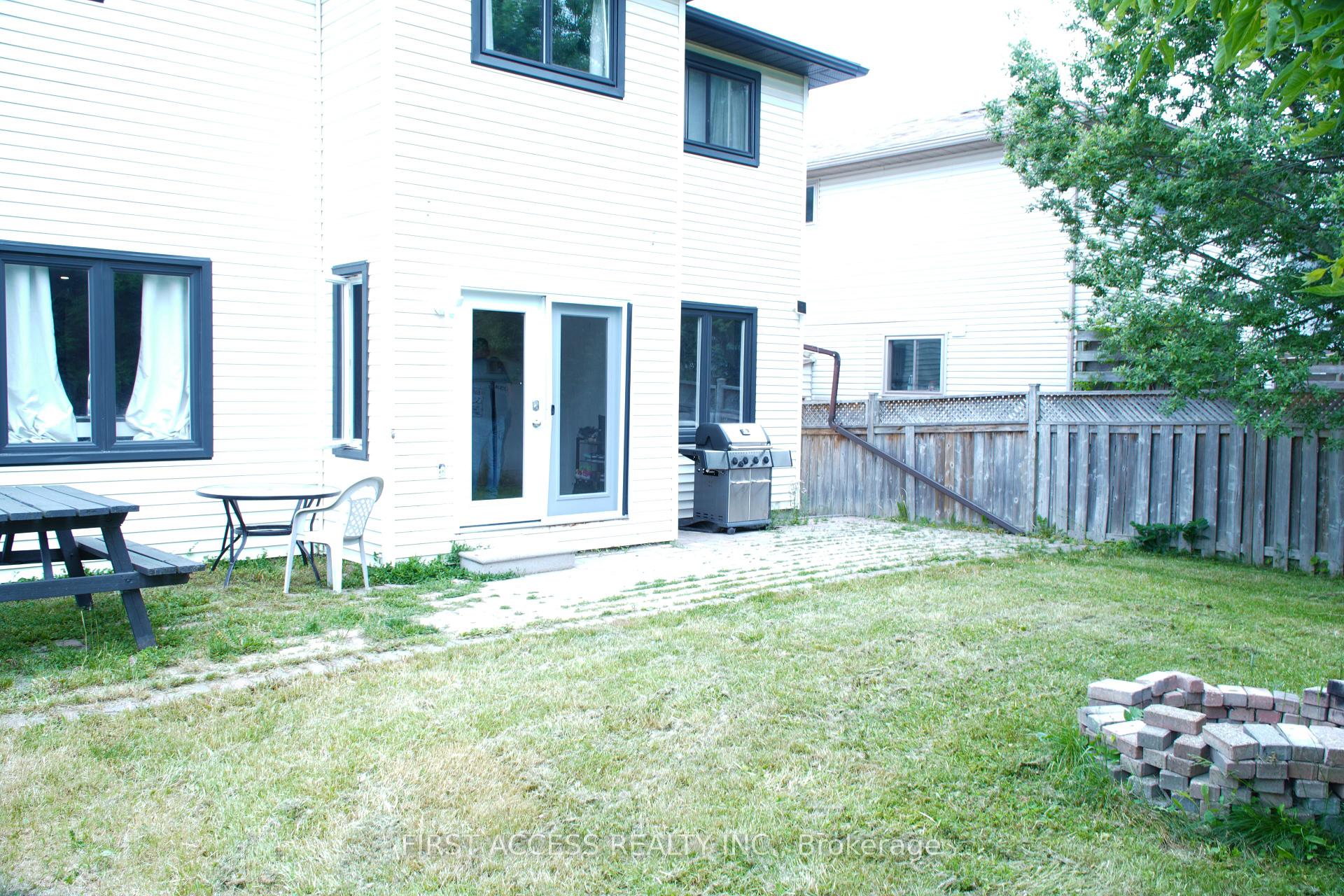 Photo 42 of 9 Rosenfeld Drive, Barrie, Grove East — HOMEH