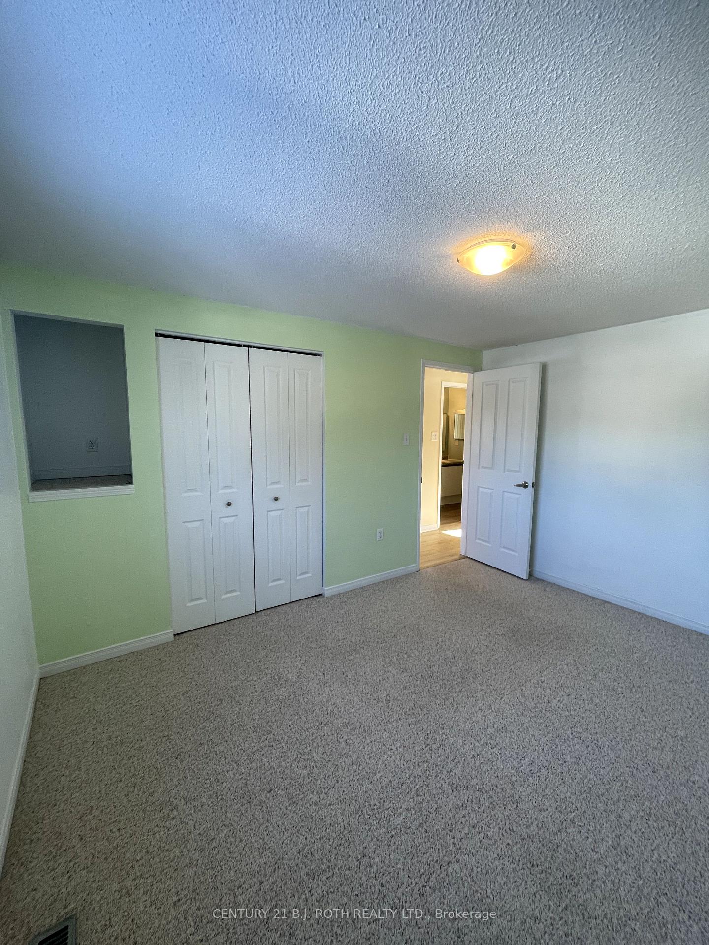 Photo 15 of 61 Arthur Avenue, Barrie, Grove East — HOMEH