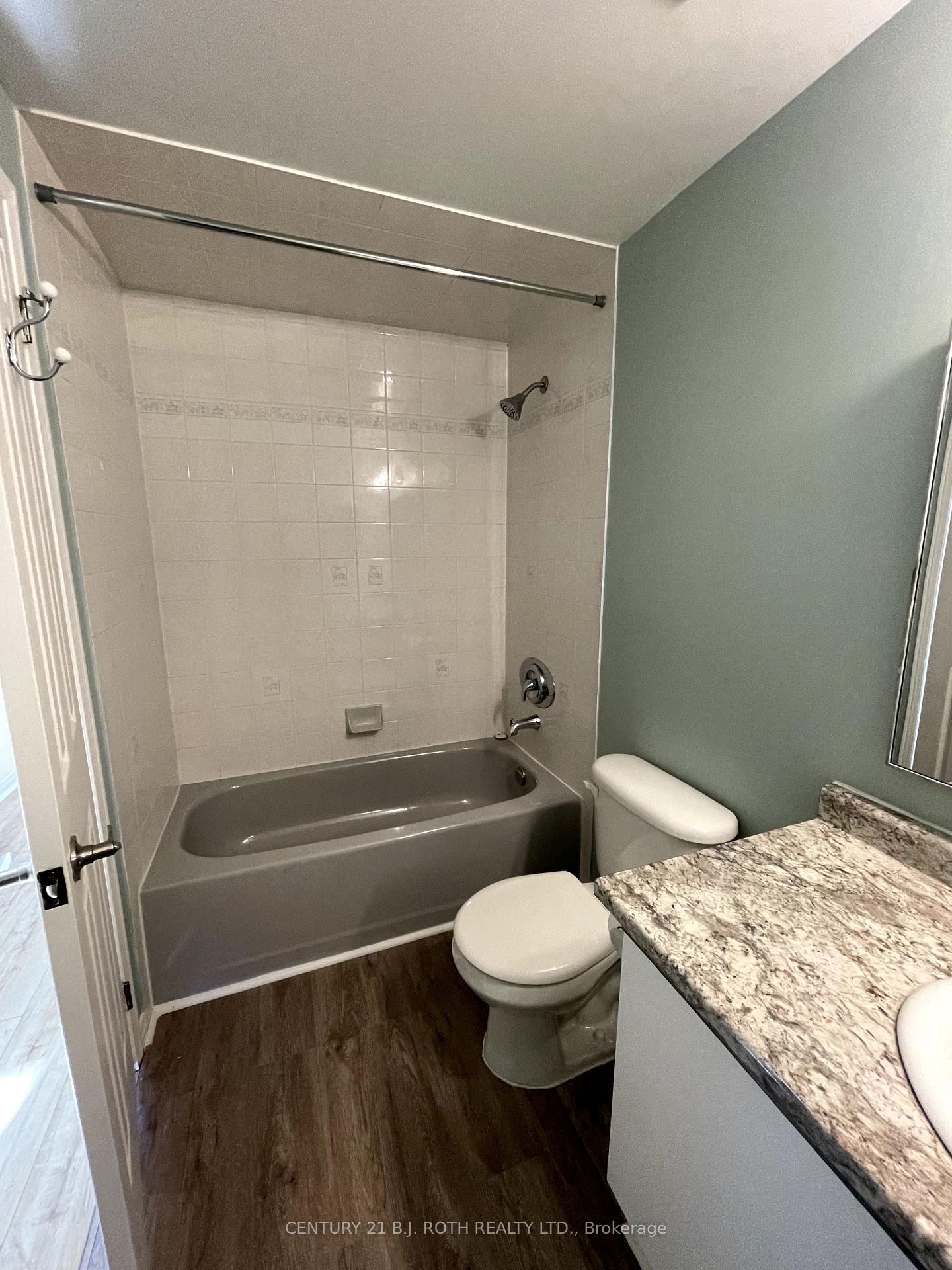 Photo 17 of 61 Arthur Avenue, Barrie, Grove East — HOMEH