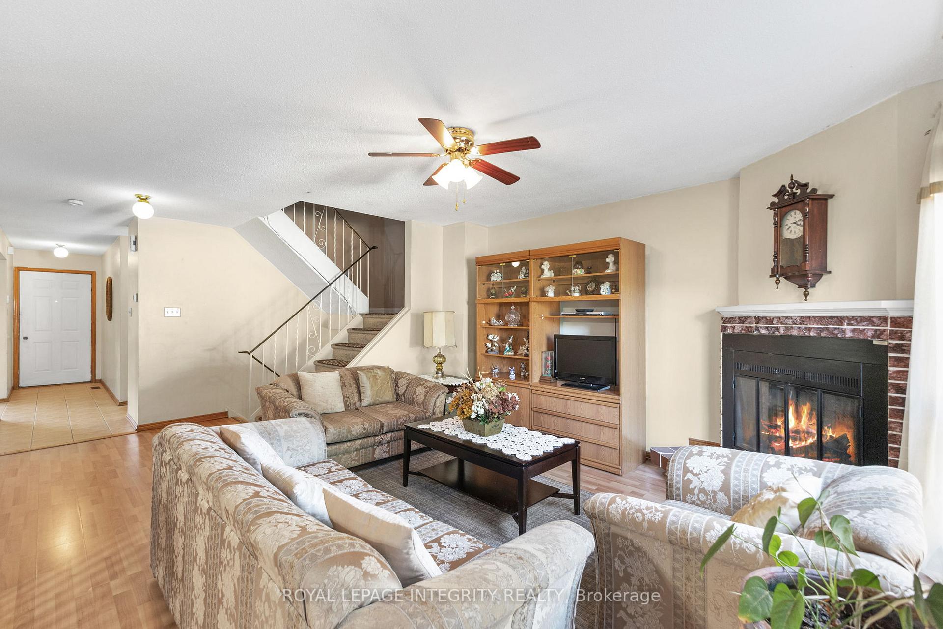 Photo 11 of 1499 Goth Avenue, Ottawa, Sawmill Creek/Timbermill — HOMEH