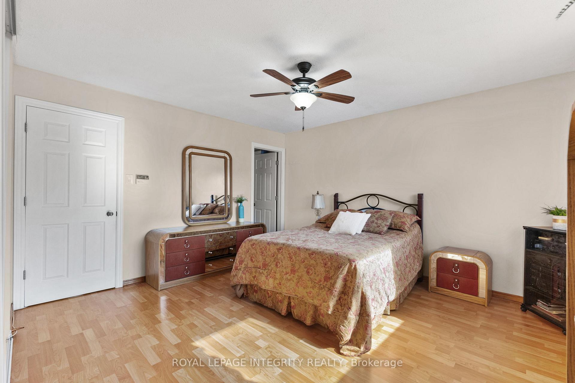 Photo 16 of 1499 Goth Avenue, Ottawa, Sawmill Creek/Timbermill — HOMEH
