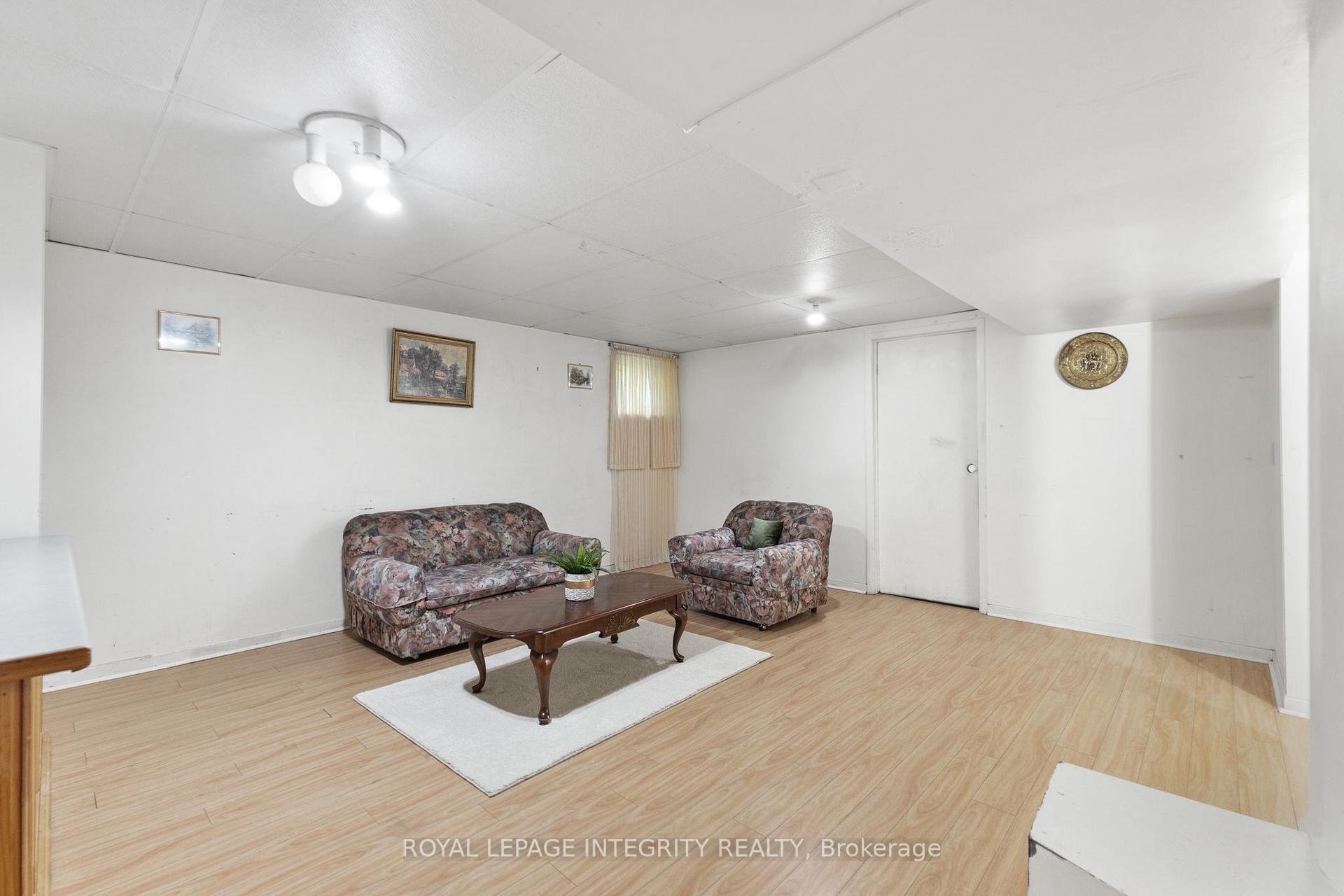 Photo 21 of 1499 Goth Avenue, Ottawa, Sawmill Creek/Timbermill — HOMEH