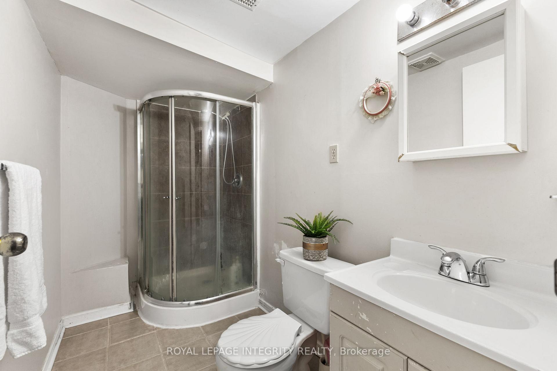 Photo 31 of 1499 Goth Avenue, Ottawa, Sawmill Creek/Timbermill — HOMEH