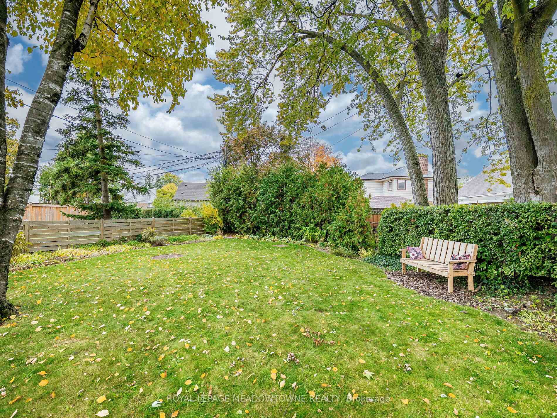 Photo 45 of 20 Erlesmere Avenue, Brampton, Brampton East — HOMEH