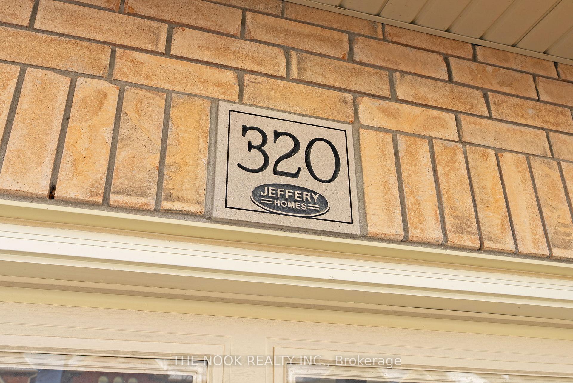 Photo 3 of 320 Boswell Drive, Clarington, Bowmanville — HOMEH