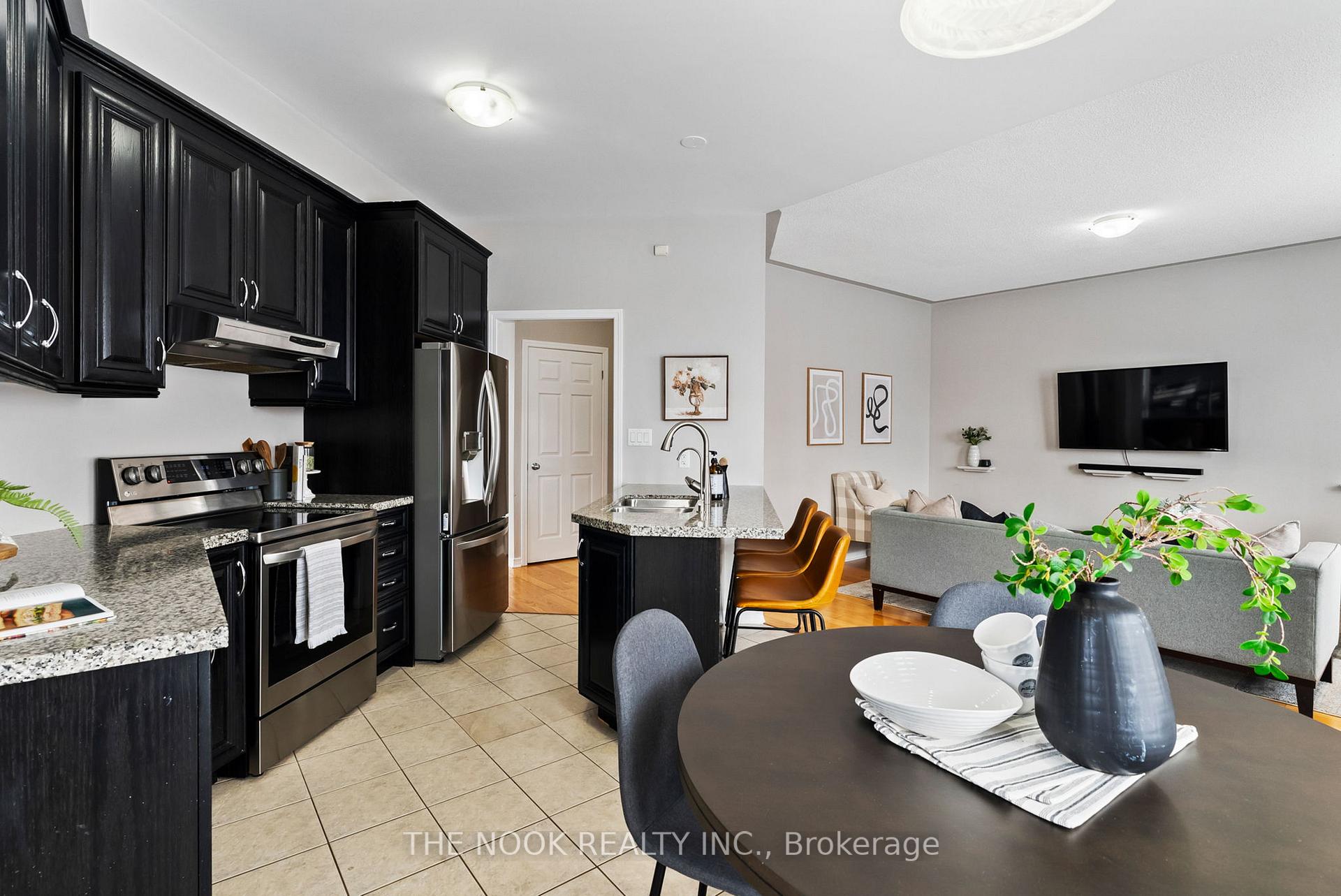 Photo 26 of 320 Boswell Drive, Clarington, Bowmanville — HOMEH