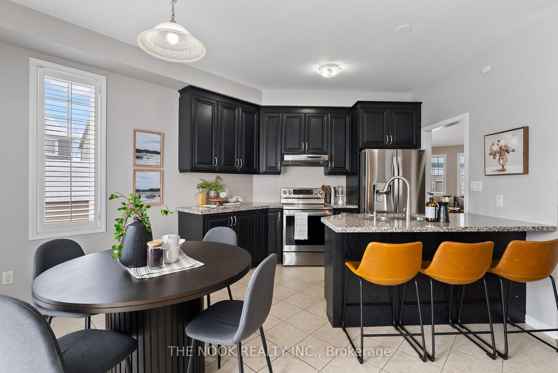 Photo 27 of 320 Boswell Drive, Clarington, Bowmanville — HOMEH