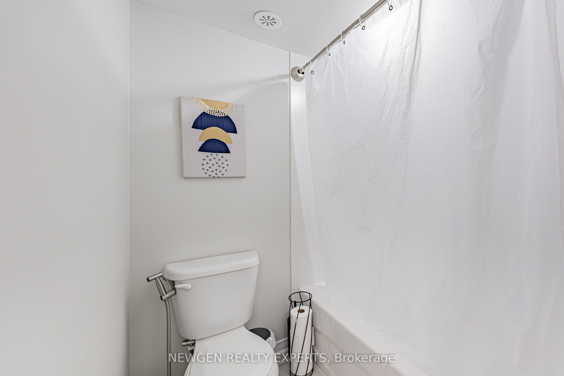 Photo 54 of 82 Abela Lane, Ajax, Central — HOMEH