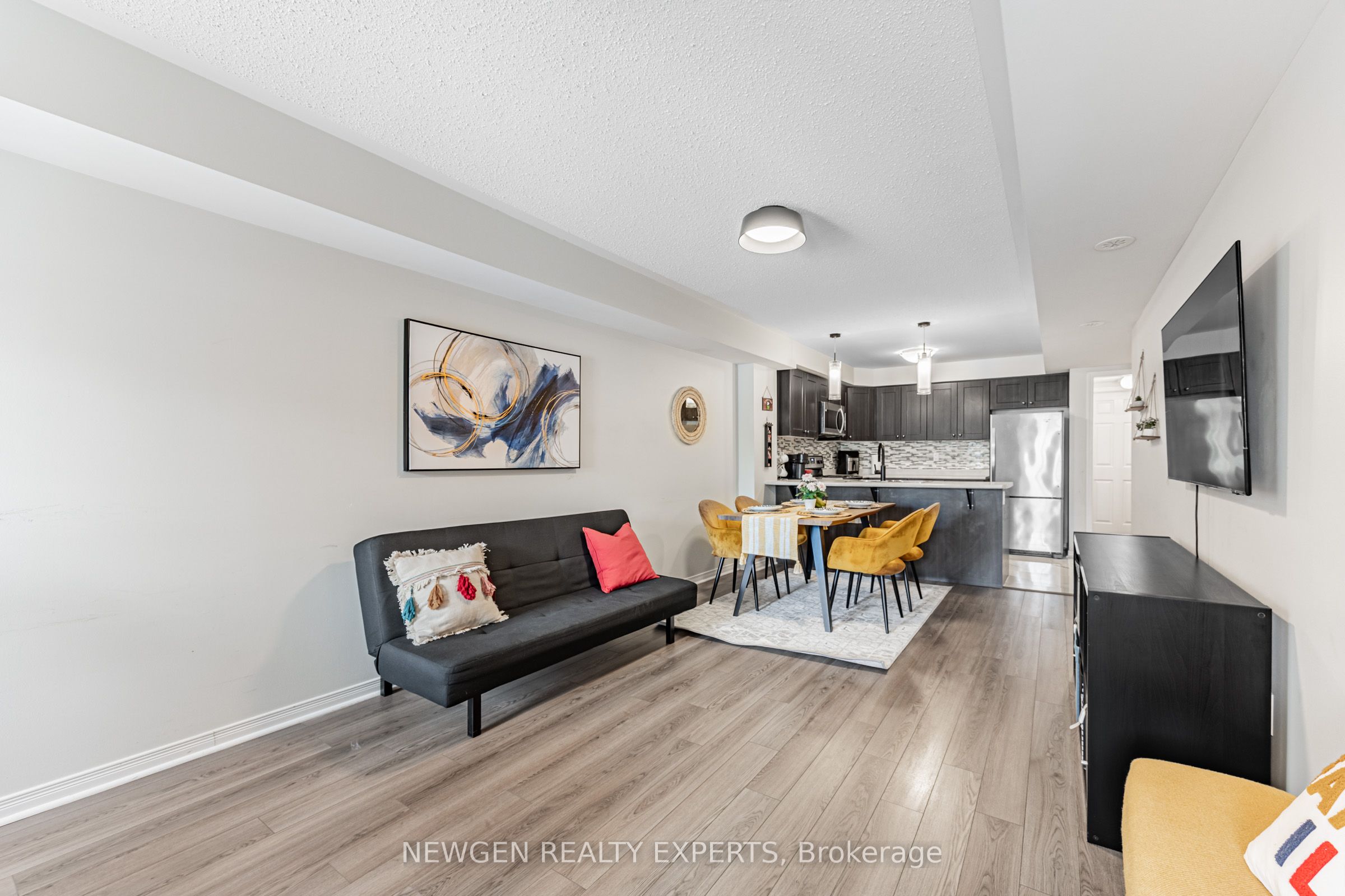 Photo 40 of 82 Abela Lane, Ajax, Central — HOMEH