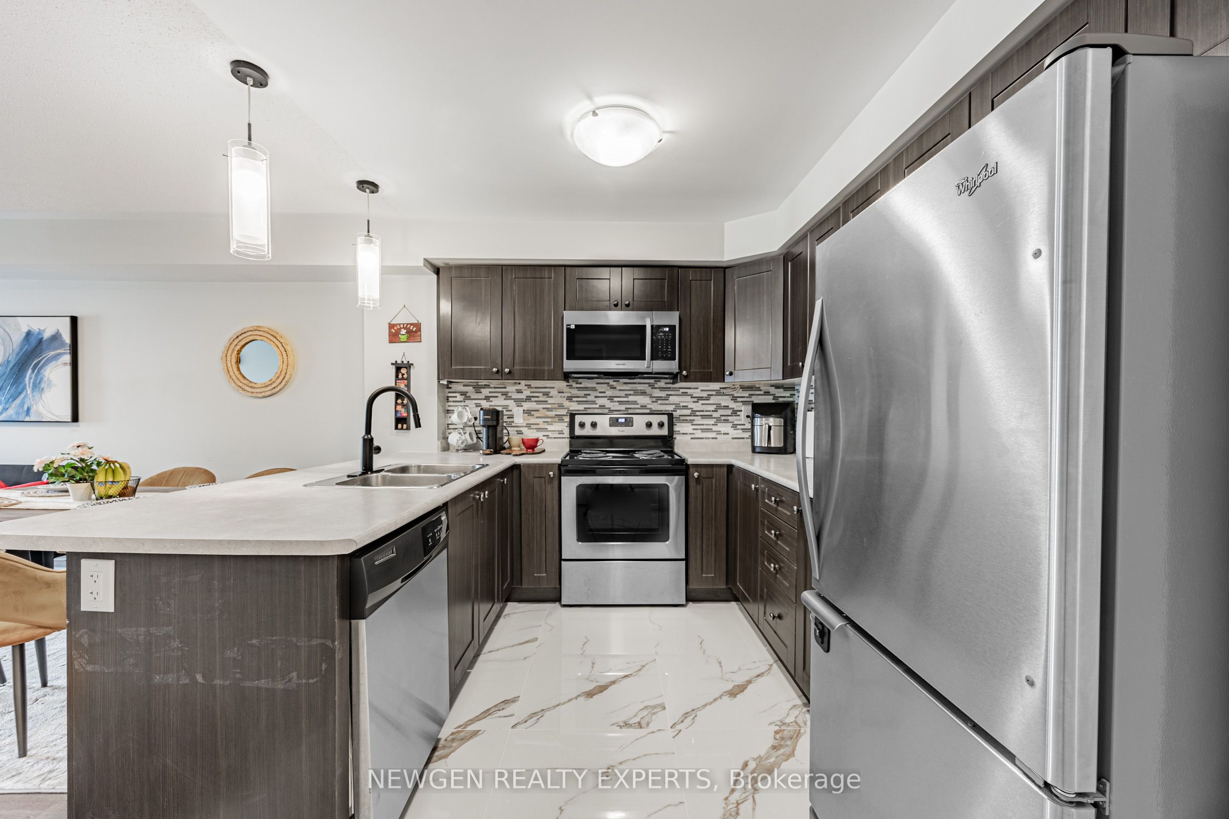 Photo 47 of 82 Abela Lane, Ajax, Central — HOMEH