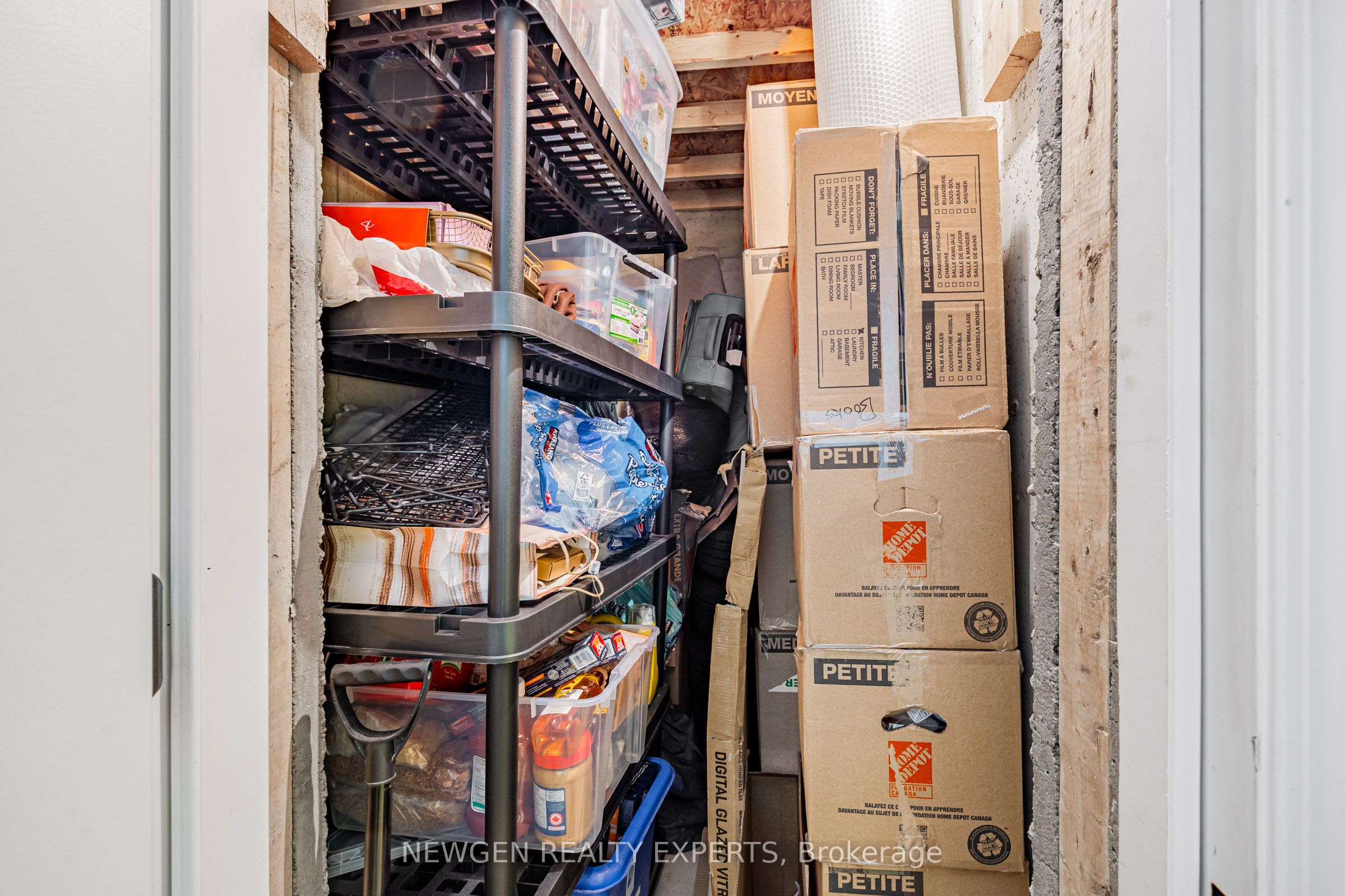 Photo 63 of 82 Abela Lane, Ajax, Central — HOMEH