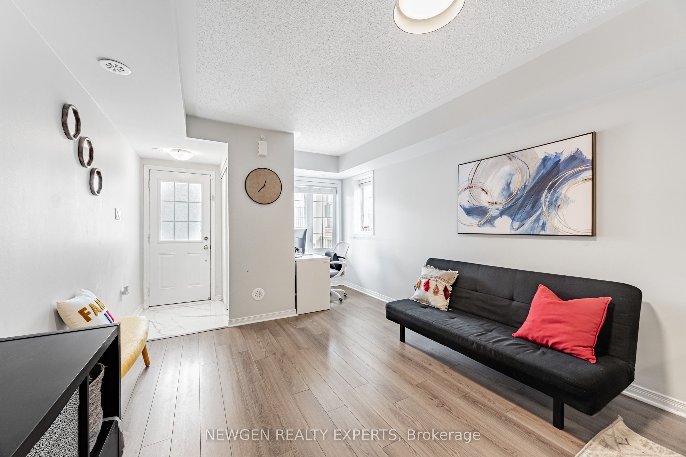 Photo 39 of 82 Abela Lane, Ajax, Central — HOMEH