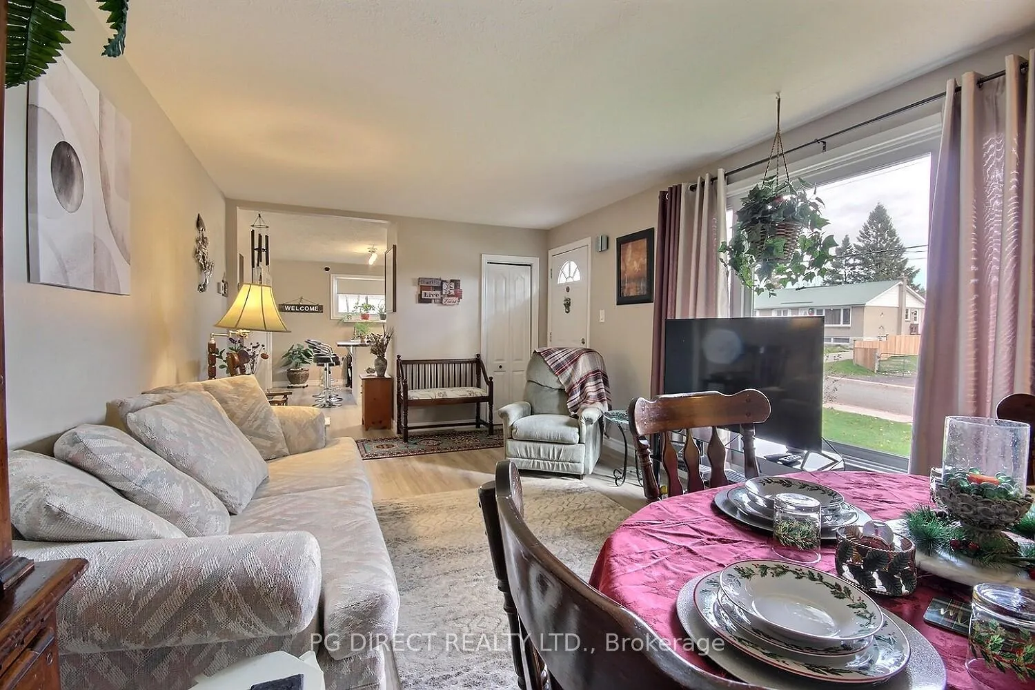 Photo 9 of 28 Dufferin Street, Brighton, Brighton (Town) — HOMEH