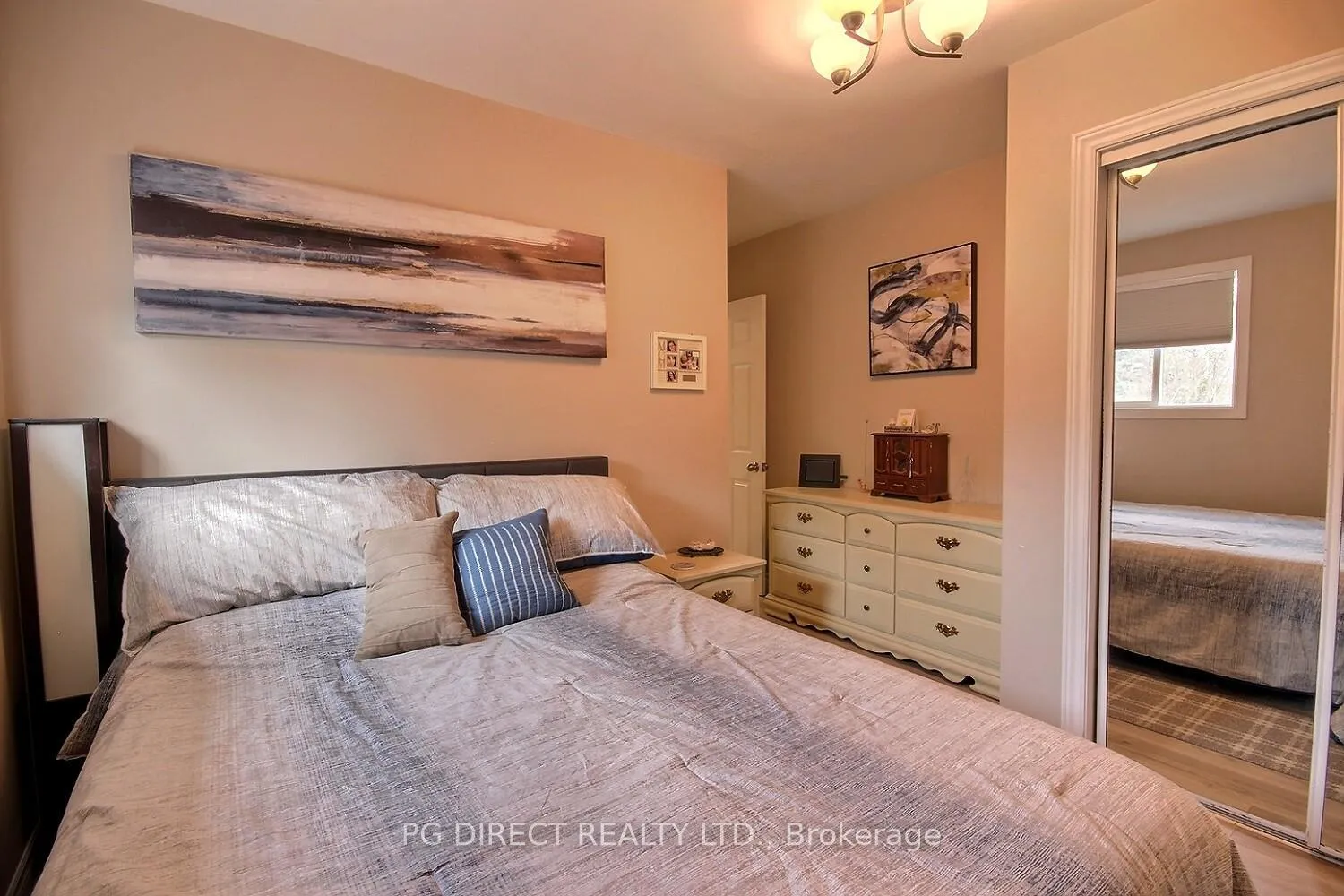 Photo 14 of 28 Dufferin Street, Brighton, Brighton (Town) — HOMEH