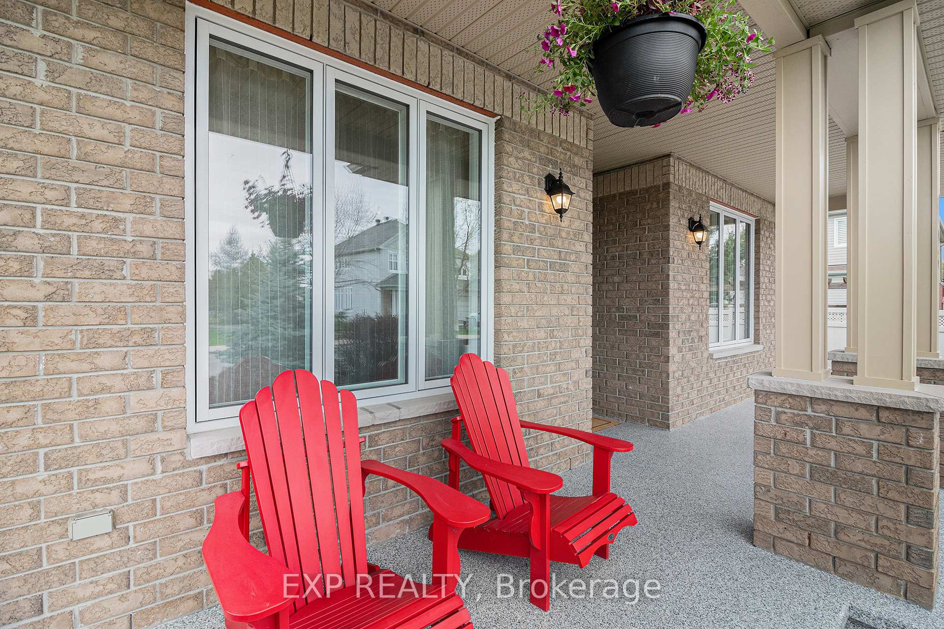 Photo 4 of 105 Anfield Crescent, Ottawa, Barrhaven East — HOMEH