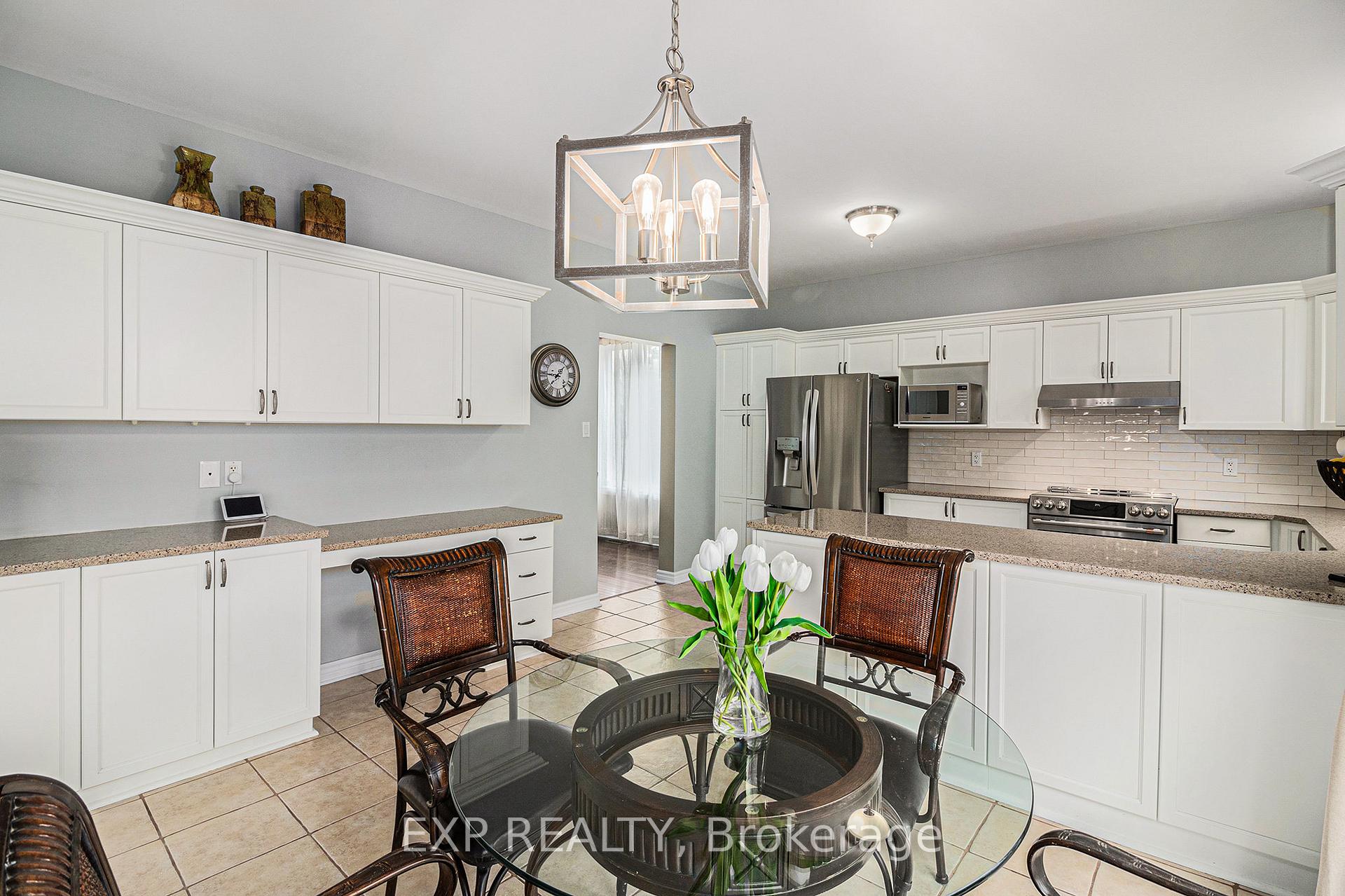 Photo 13 of 105 Anfield Crescent, Ottawa, Barrhaven East — HOMEH