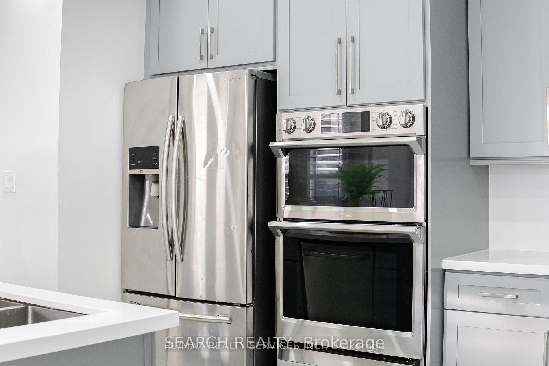 Photo 11 of Unit Upper, 20 Delmonico Road, Brampton, Vales of Castlemore North — HOMEH