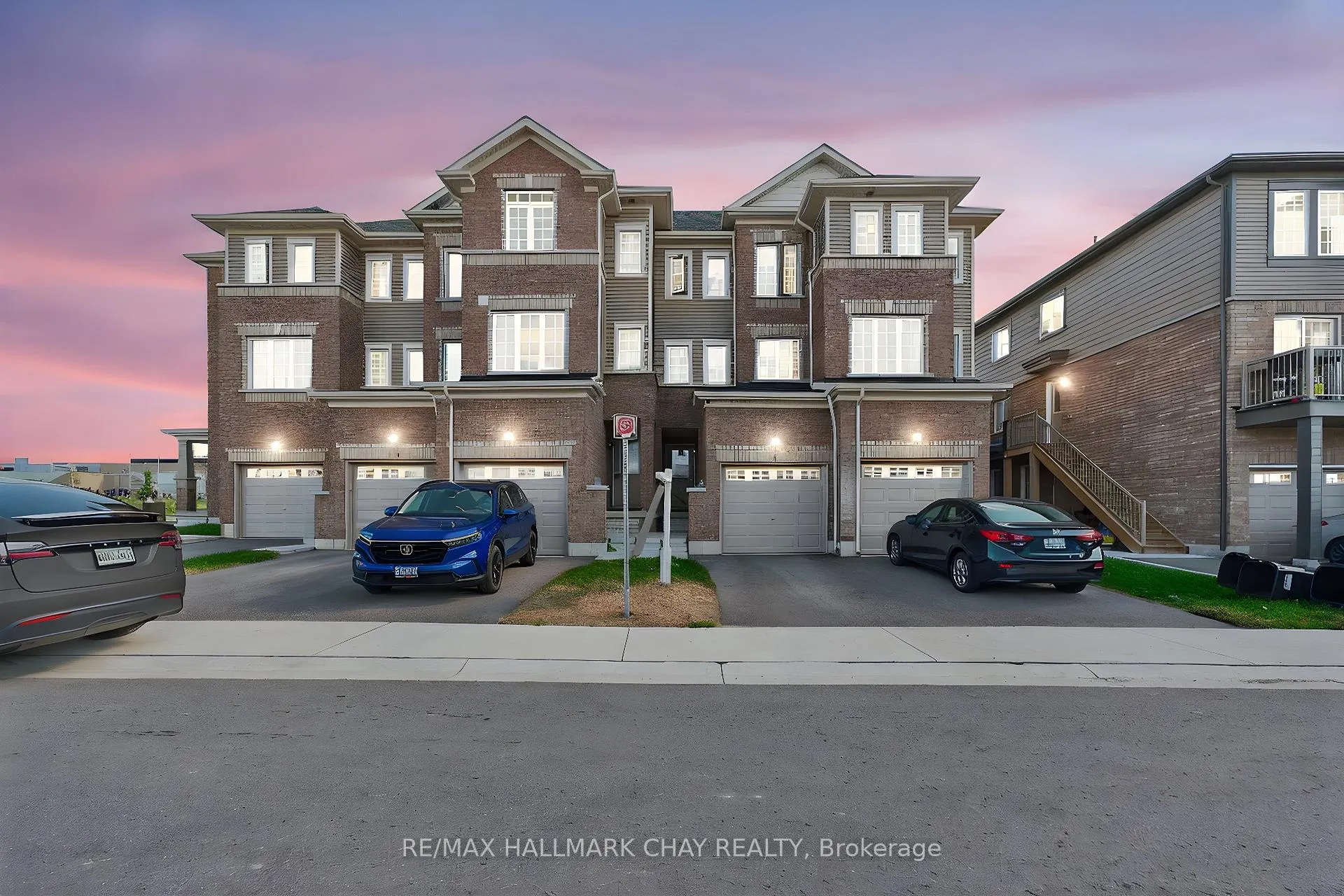 Photo 2 of 7 Tobias Lane, Barrie, Rural Barrie Southeast — HOMEH