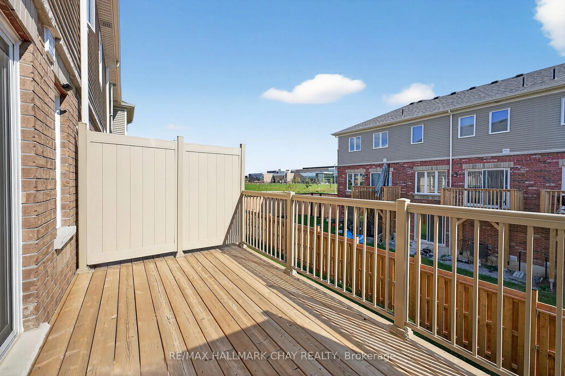 Photo 14 of 7 Tobias Lane, Barrie, Rural Barrie Southeast — HOMEH