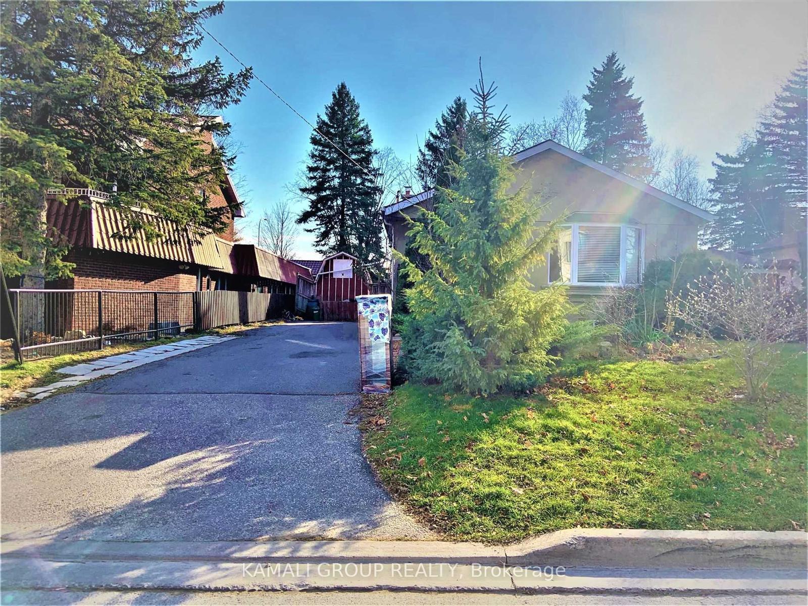Photo 10 of 47 Child Drive, Aurora, Aurora Highlands — HOMEH