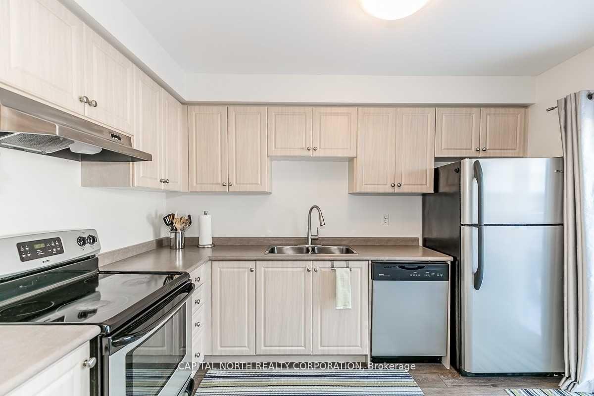 Photo 6 of 32 Gadwall Avenue, Barrie, Painswick South — HOMEH