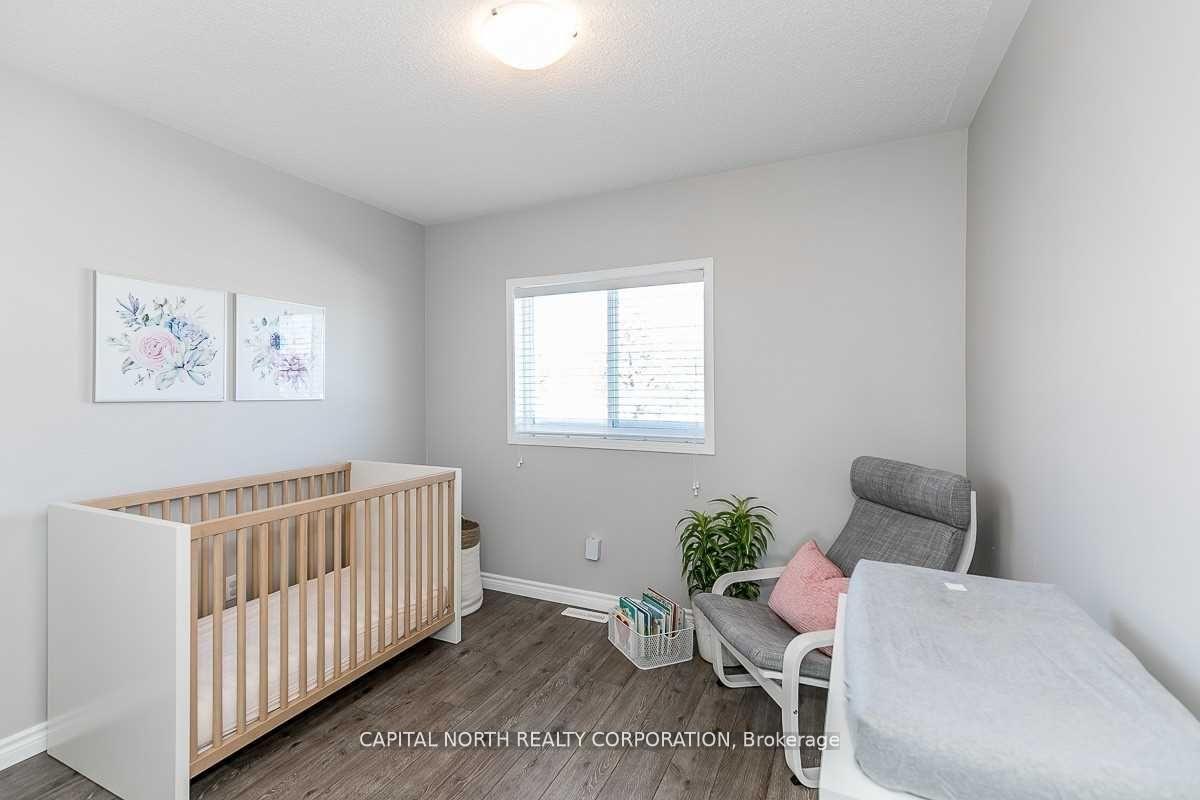 Photo 9 of 32 Gadwall Avenue, Barrie, Painswick South — HOMEH