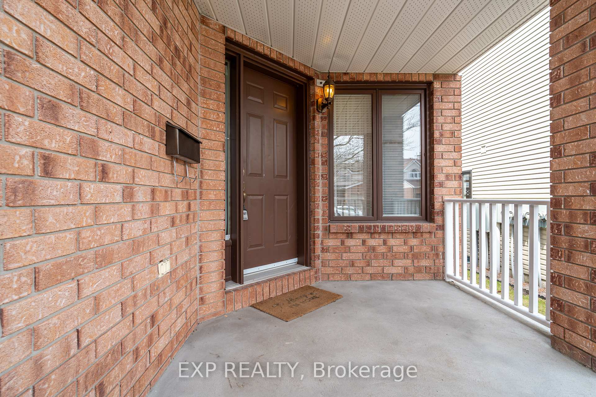 Photo 2 of 170 Markland Crescent, Ottawa, Barrhaven East — HOMEH