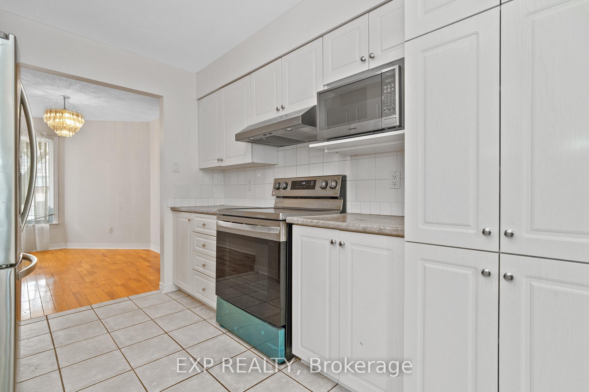 Photo 6 of 170 Markland Crescent, Ottawa, Barrhaven East — HOMEH