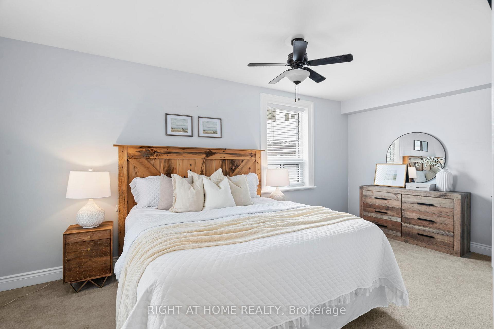 Photo 6 of 110 Ontario Street, Clarington, Bowmanville — HOMEH