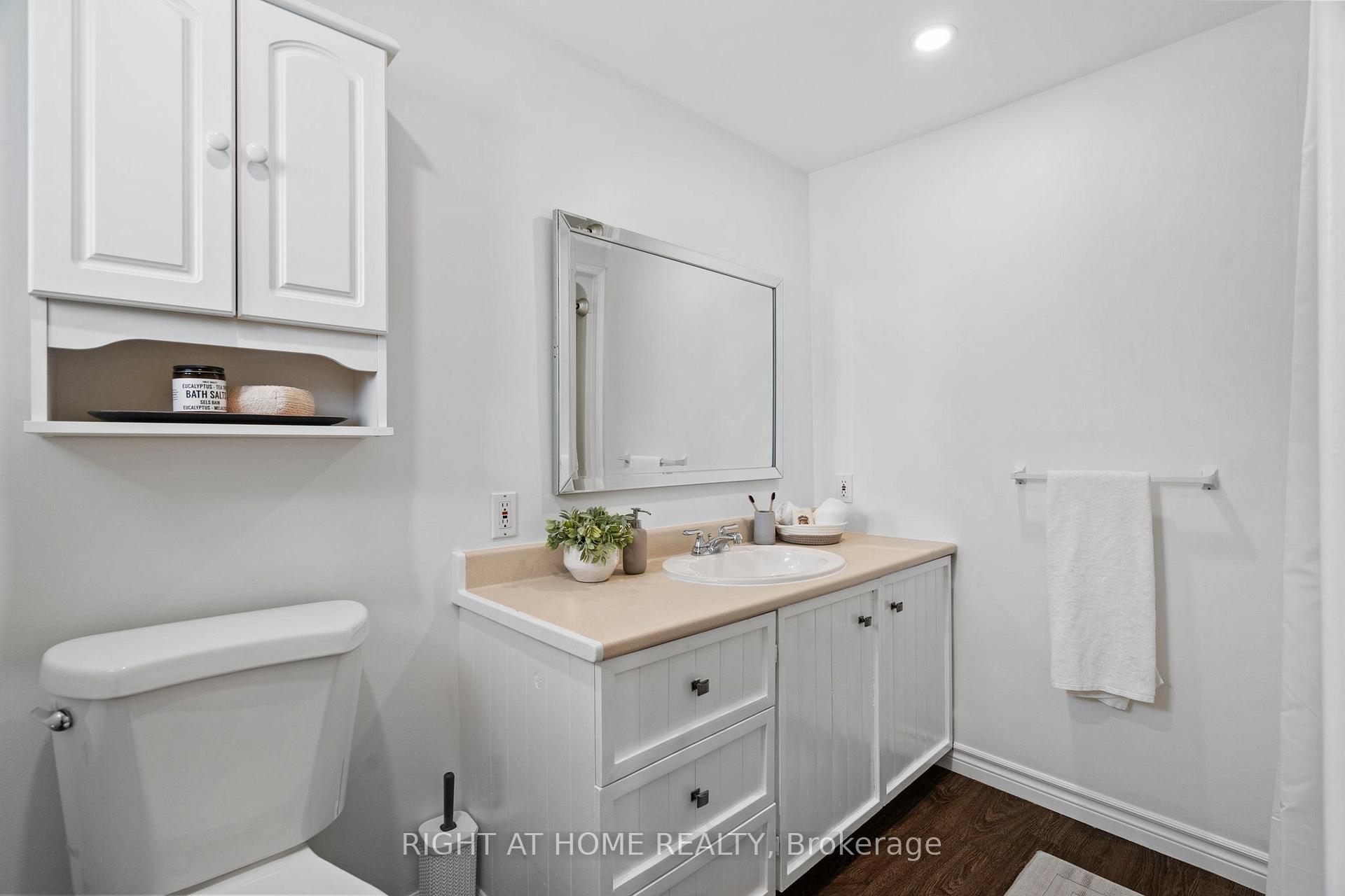 Photo 27 of 110 Ontario Street, Clarington, Bowmanville — HOMEH